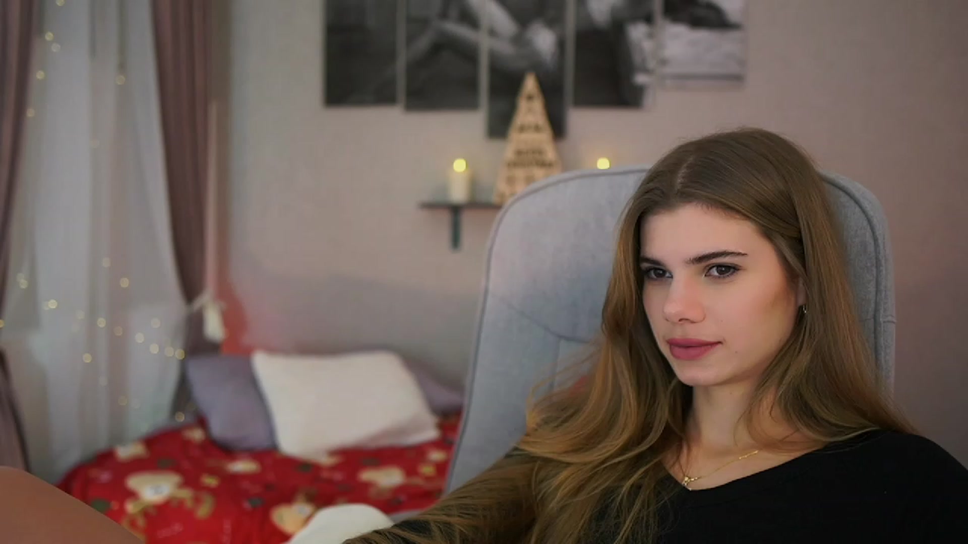 Gallery image thumbnail from RileyReid_18's myfreecams stream on, 12/01/2023, 18:59 image 19 of 20