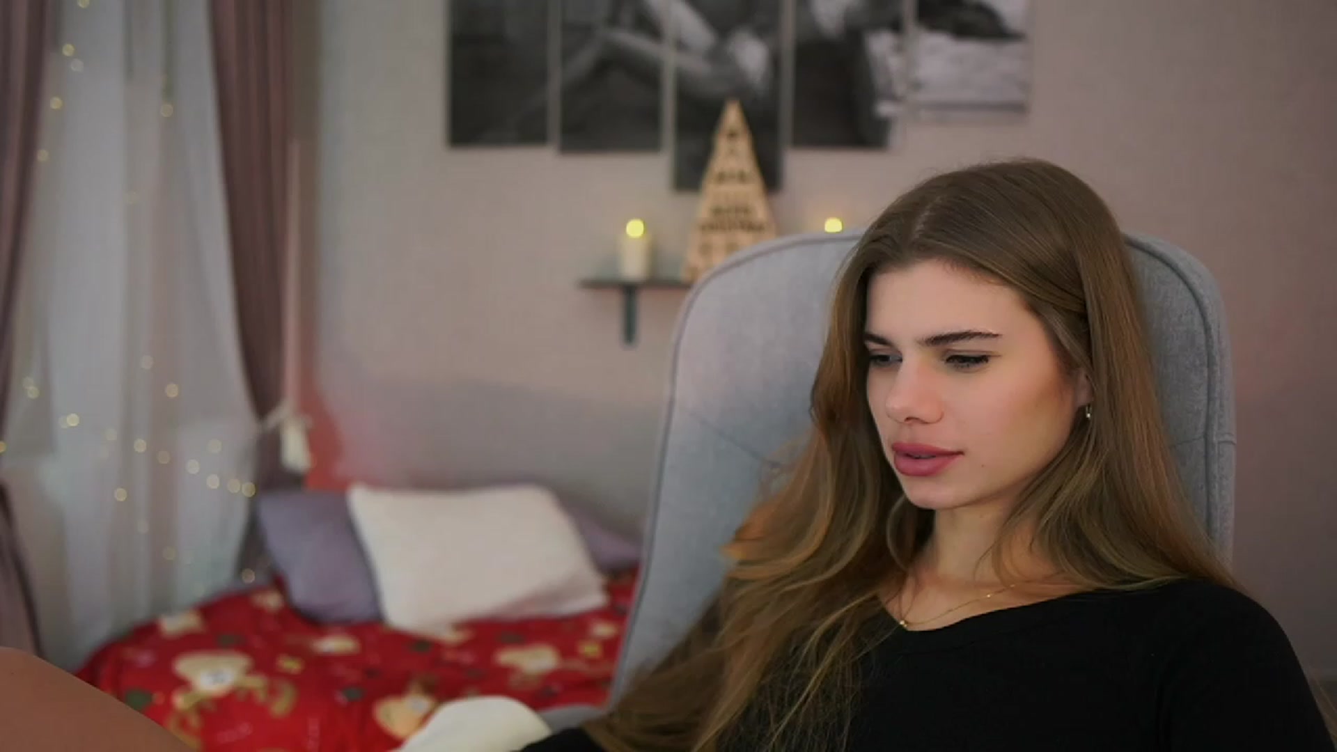 Gallery image thumbnail from RileyReid_18's myfreecams stream on, 12/01/2023, 18:59 image 18 of 20