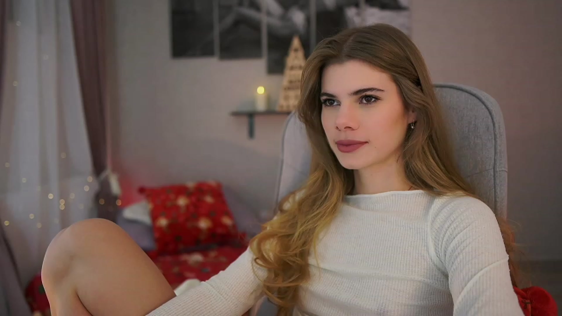 Gallery image thumbnail from RileyReid_18's myfreecams stream on, 12/07/2023, 16:13 image 6 of 20