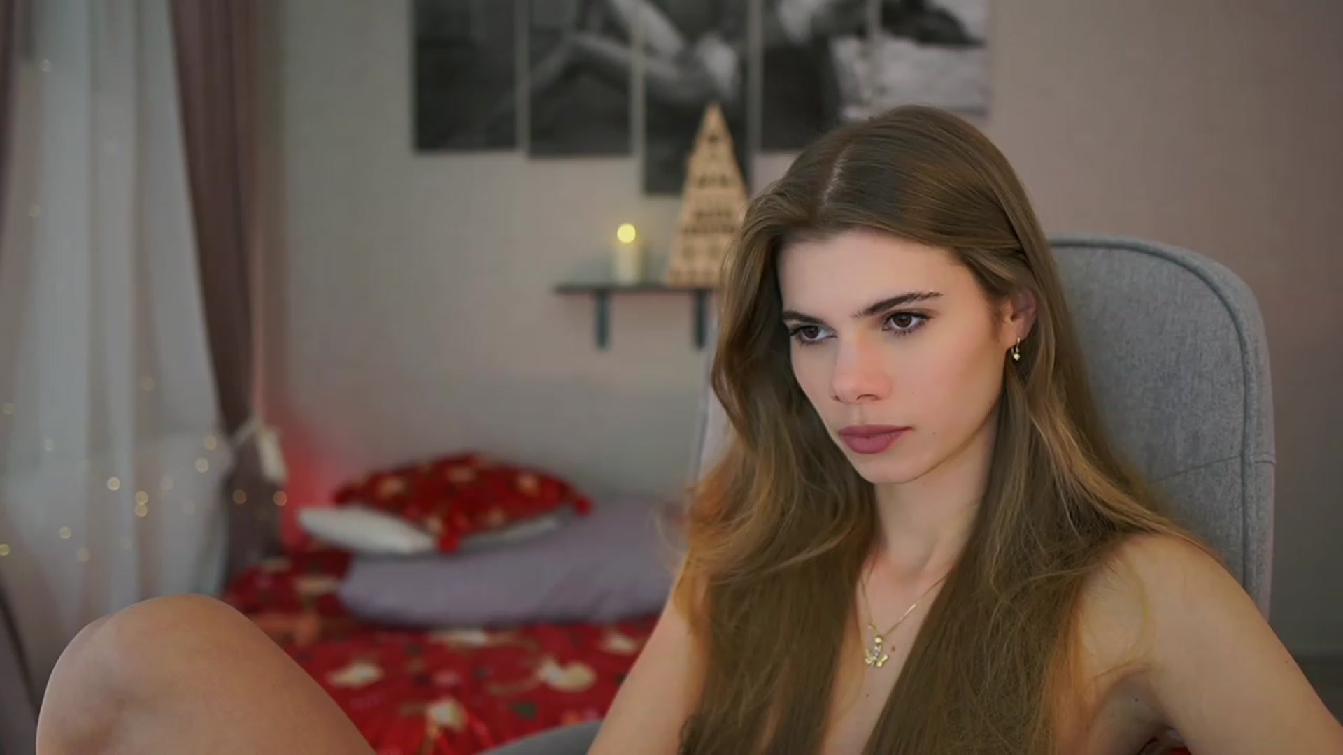 Gallery image thumbnail from RileyReid_18's myfreecams stream on, 12/07/2023, 19:03 image 18 of 20