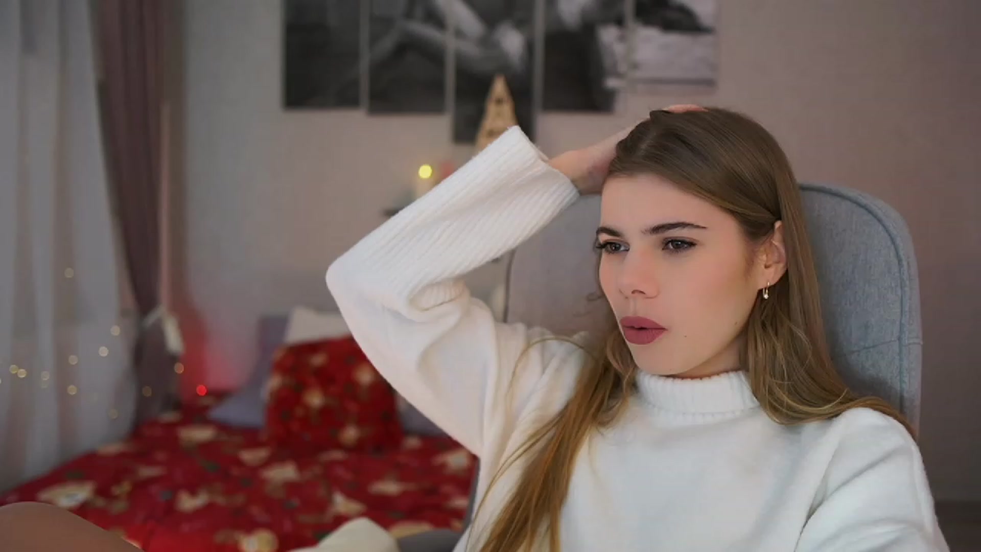 Gallery image thumbnail from RileyReid_18's myfreecams stream on, 12/09/2023, 19:45 image 10 of 20
