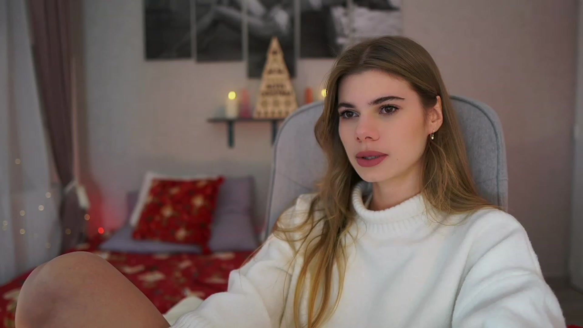 Gallery image thumbnail from RileyReid_18's myfreecams stream on, 12/09/2023, 22:19 image 6 of 20