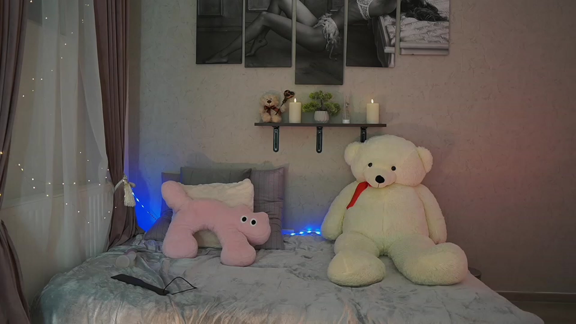 Gallery image thumbnail from RileyReid_18's myfreecams stream on, 01/05/2024, 09:33 image 7 of 20