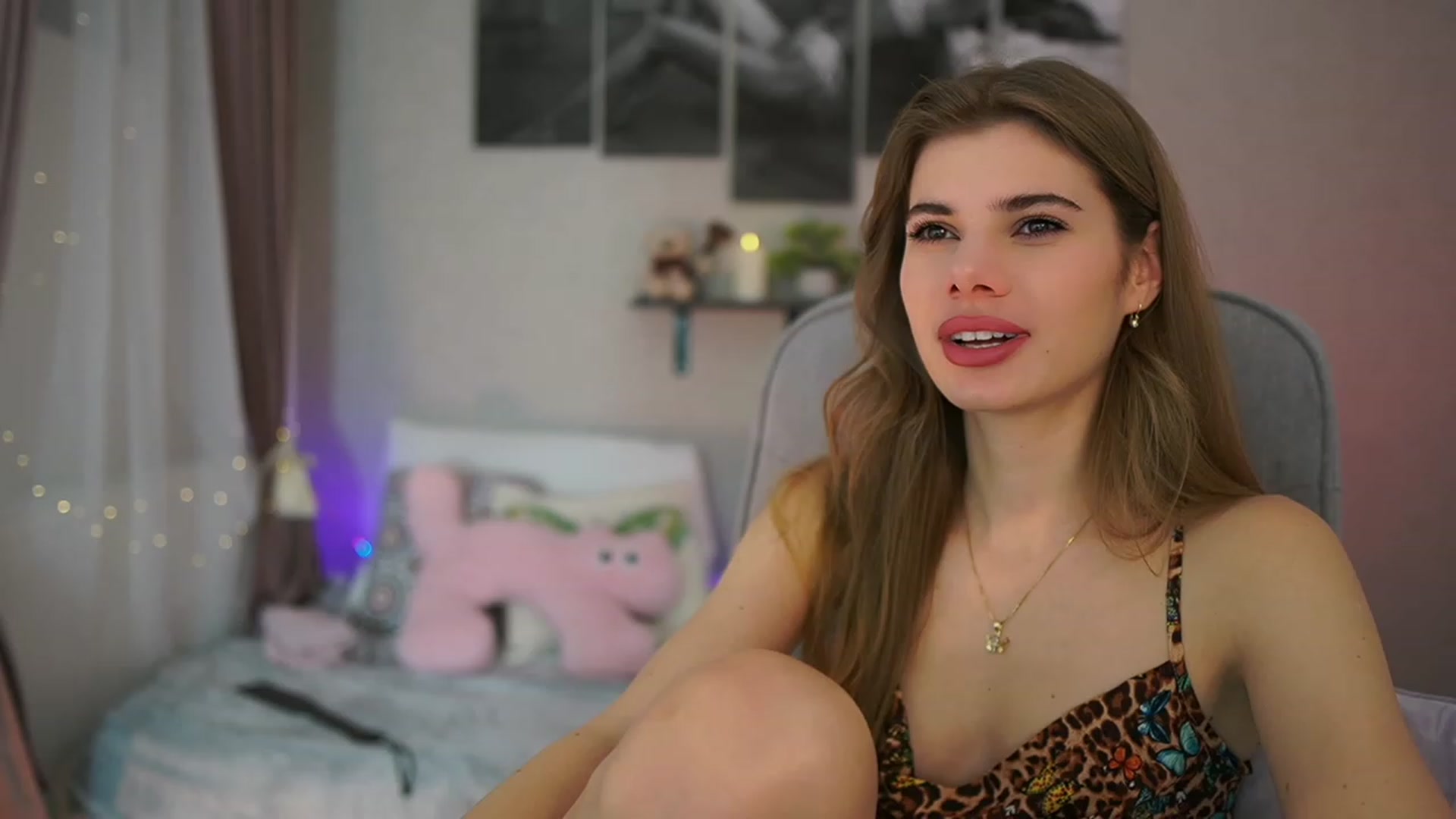 Gallery image thumbnail from RileyReid_18's myfreecams stream on, 01/13/2024, 14:54 image 20 of 20