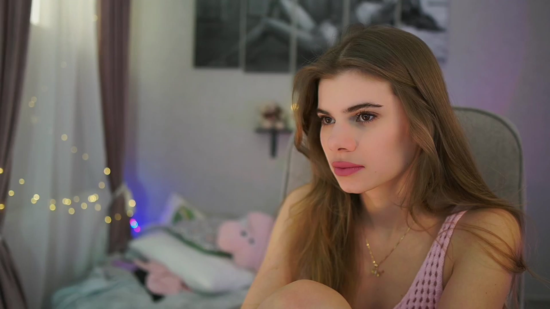 Gallery image thumbnail from RileyReid_18's myfreecams stream on, 02/17/2024, 17:02 image 15 of 20
