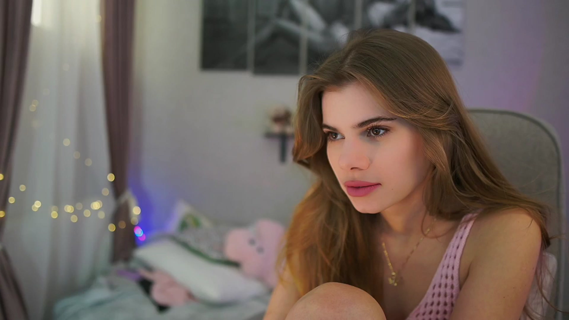 Gallery image thumbnail from RileyReid_18's myfreecams stream on, 02/17/2024, 17:02 image 14 of 20