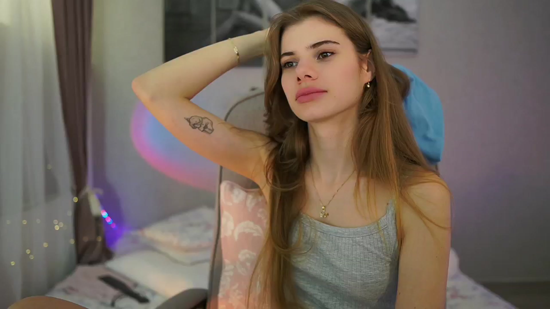 Gallery image thumbnail from RileyReid_18's myfreecams stream on, 03/09/2024, 14:28 image 17 of 20