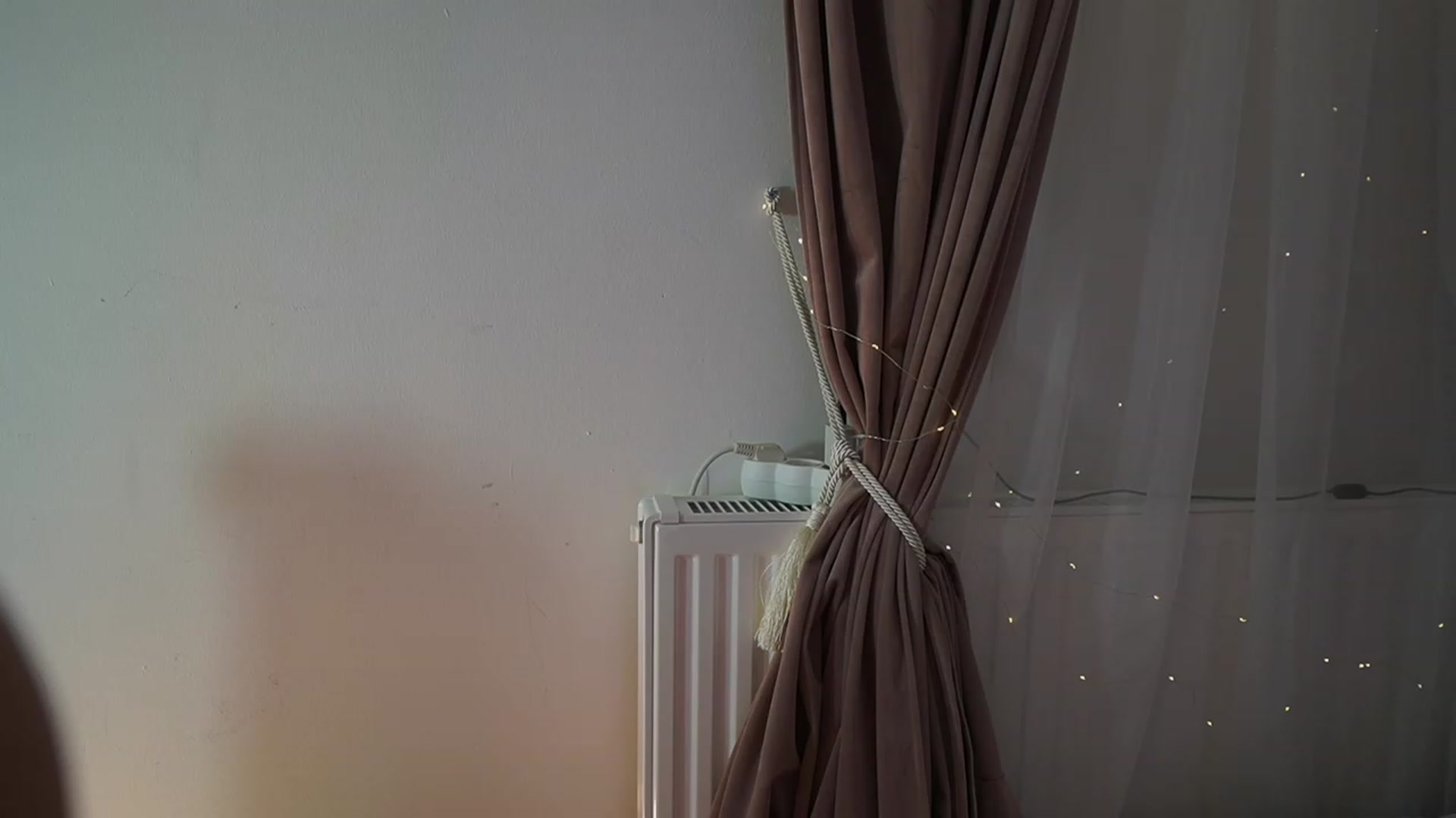 Gallery image thumbnail from RileyReid_18's myfreecams stream on, 03/10/2024, 15:53 image 7 of 20