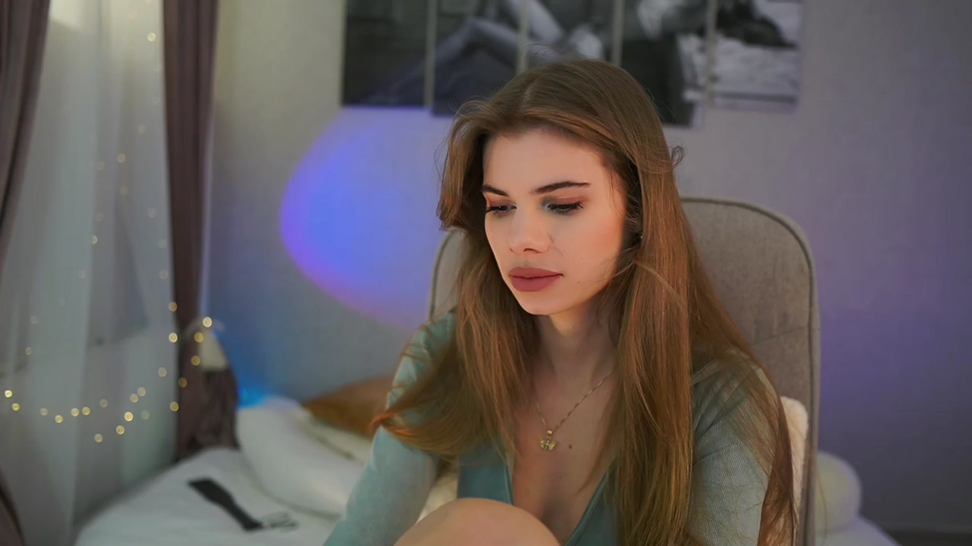 Gallery image thumbnail from RileyReid_18's myfreecams stream on, 03/21/2024, 14:38 image 12 of 20