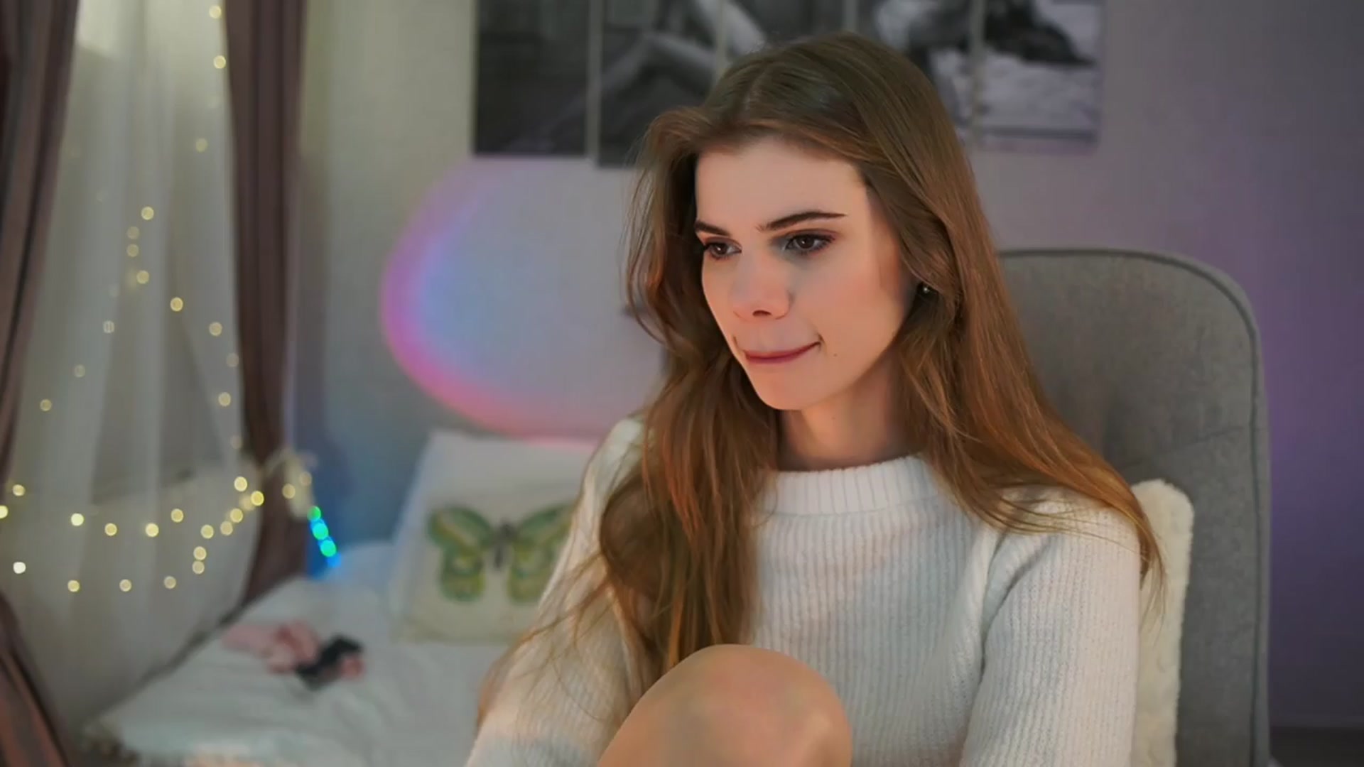 Gallery image thumbnail from RileyReid_18's myfreecams stream on, 04/03/2024, 19:16 image 4 of 20