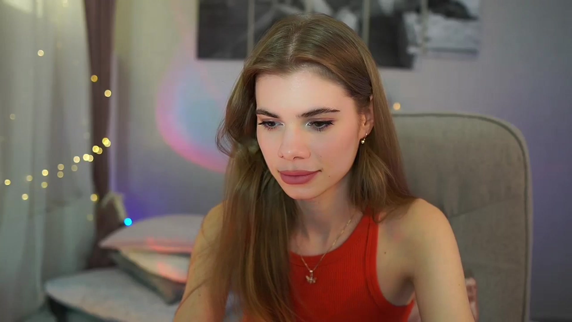 Gallery image thumbnail from RileyReid_18's myfreecams stream on, 05/23/2024, 17:02 image 7 of 20