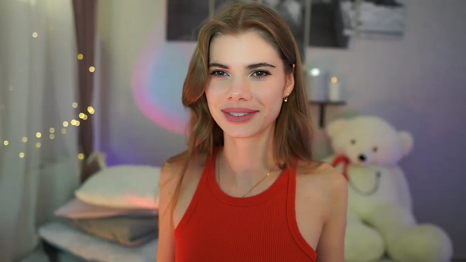 Gallery image thumbnail from RileyReid_18's myfreecams stream on, 05/23/2024, 17:02 image 19 of 20