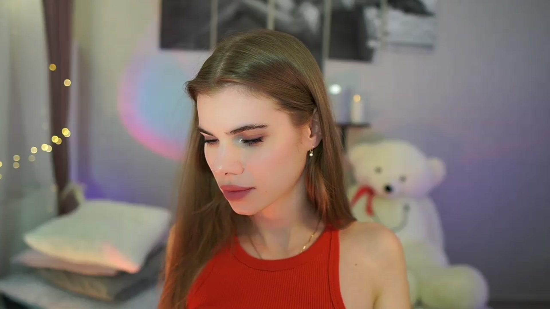 Gallery image thumbnail from RileyReid_18's myfreecams stream on, 05/23/2024, 17:53 image 20 of 20