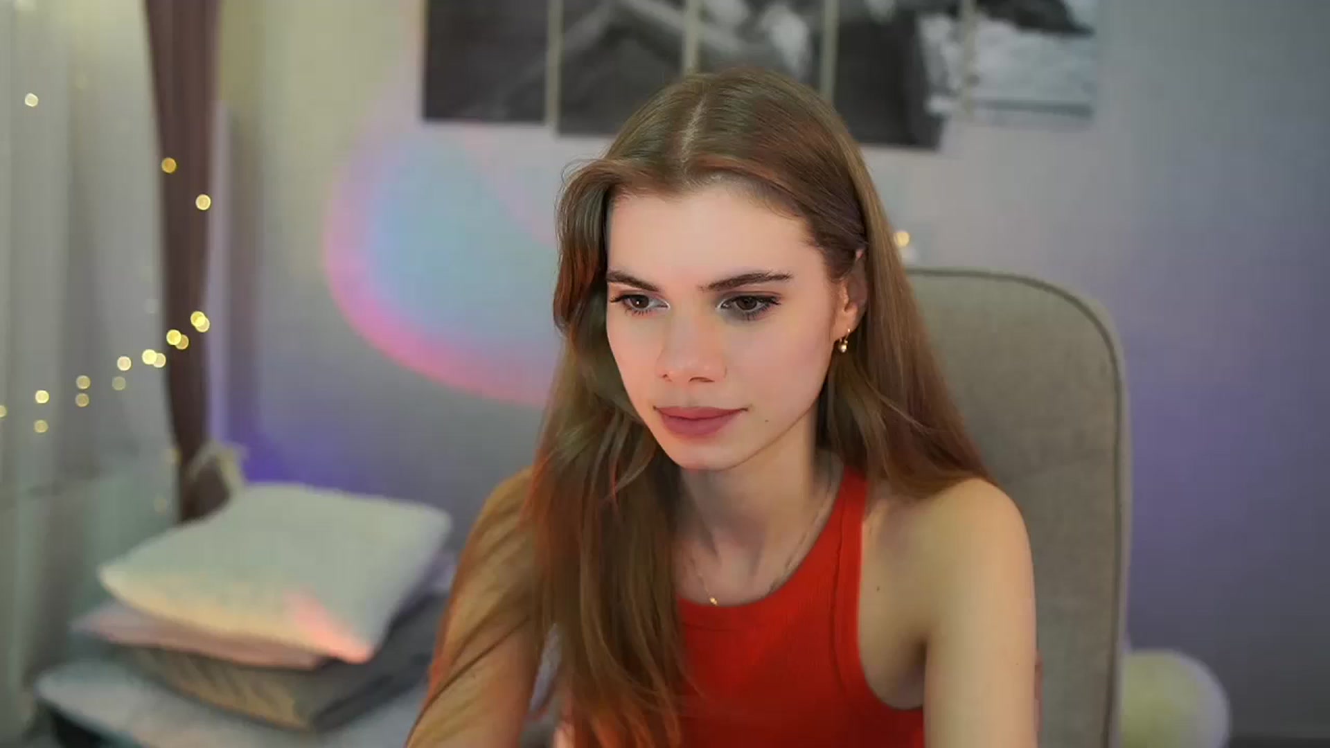 Gallery image thumbnail from RileyReid_18's myfreecams stream on, 05/23/2024, 17:53 image 19 of 20
