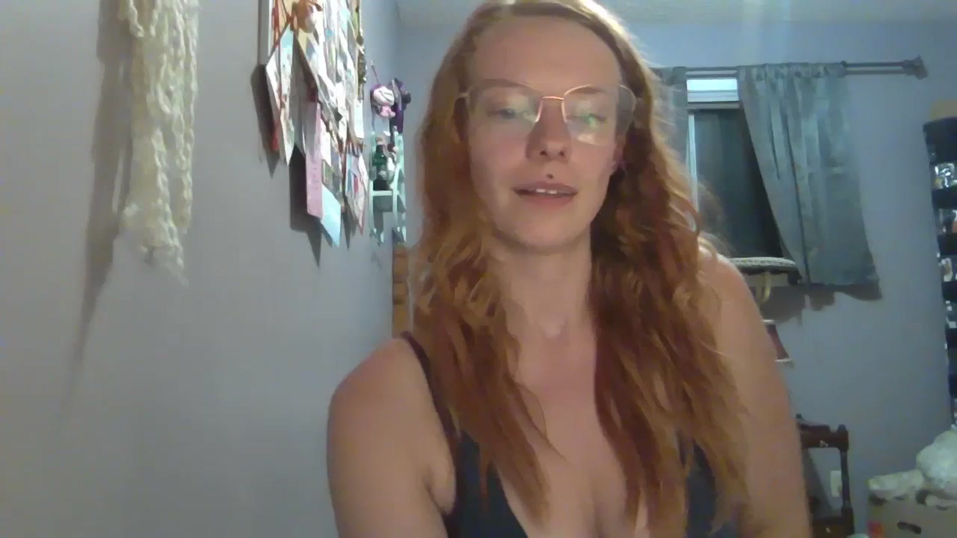Gallery image thumbnail from RileyRousseau's myfreecams stream on, 07/14/2023, 10:27 image 7 of 20