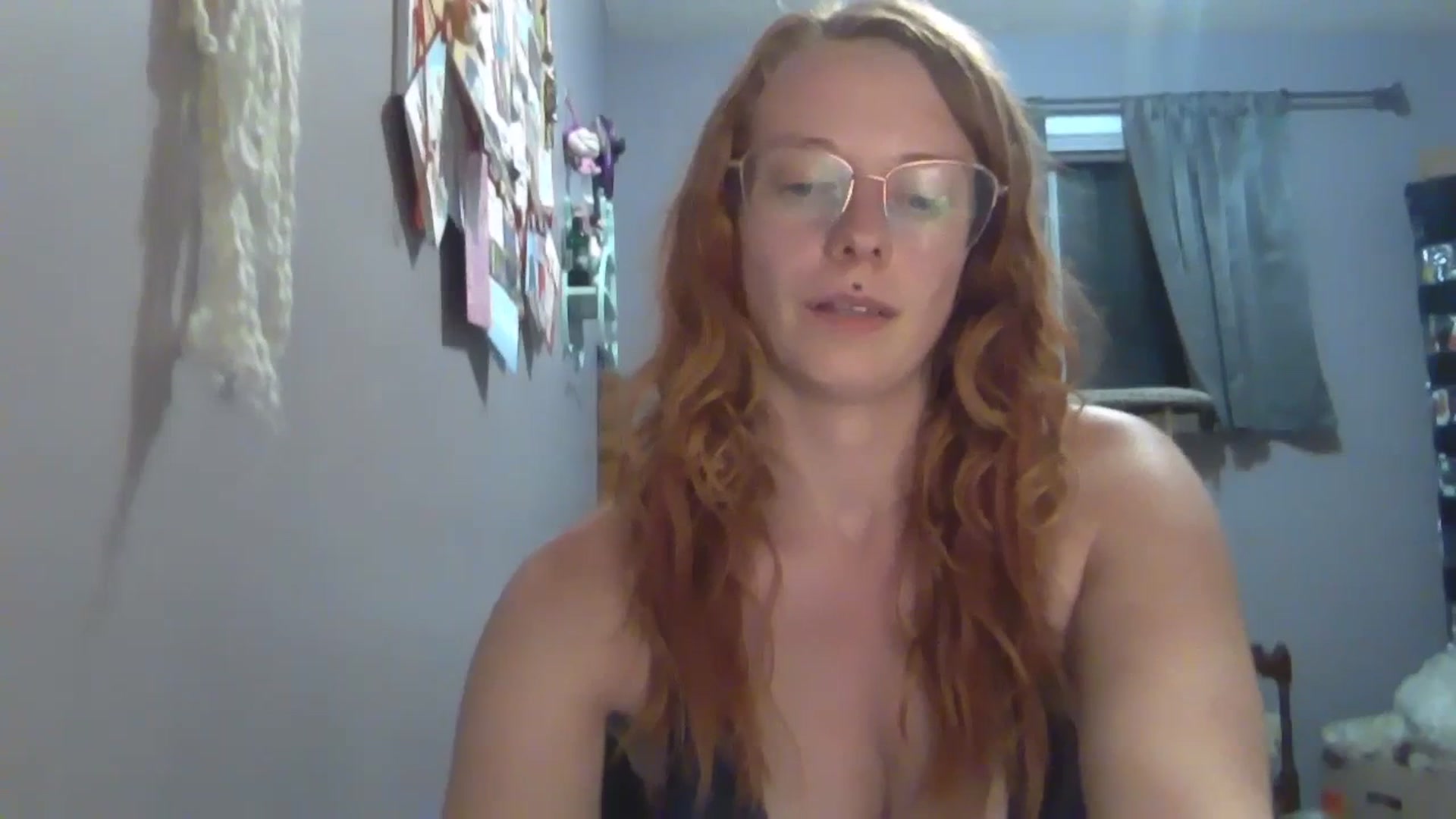 Gallery image thumbnail from RileyRousseau's myfreecams stream on, 07/14/2023, 10:27 image 10 of 20