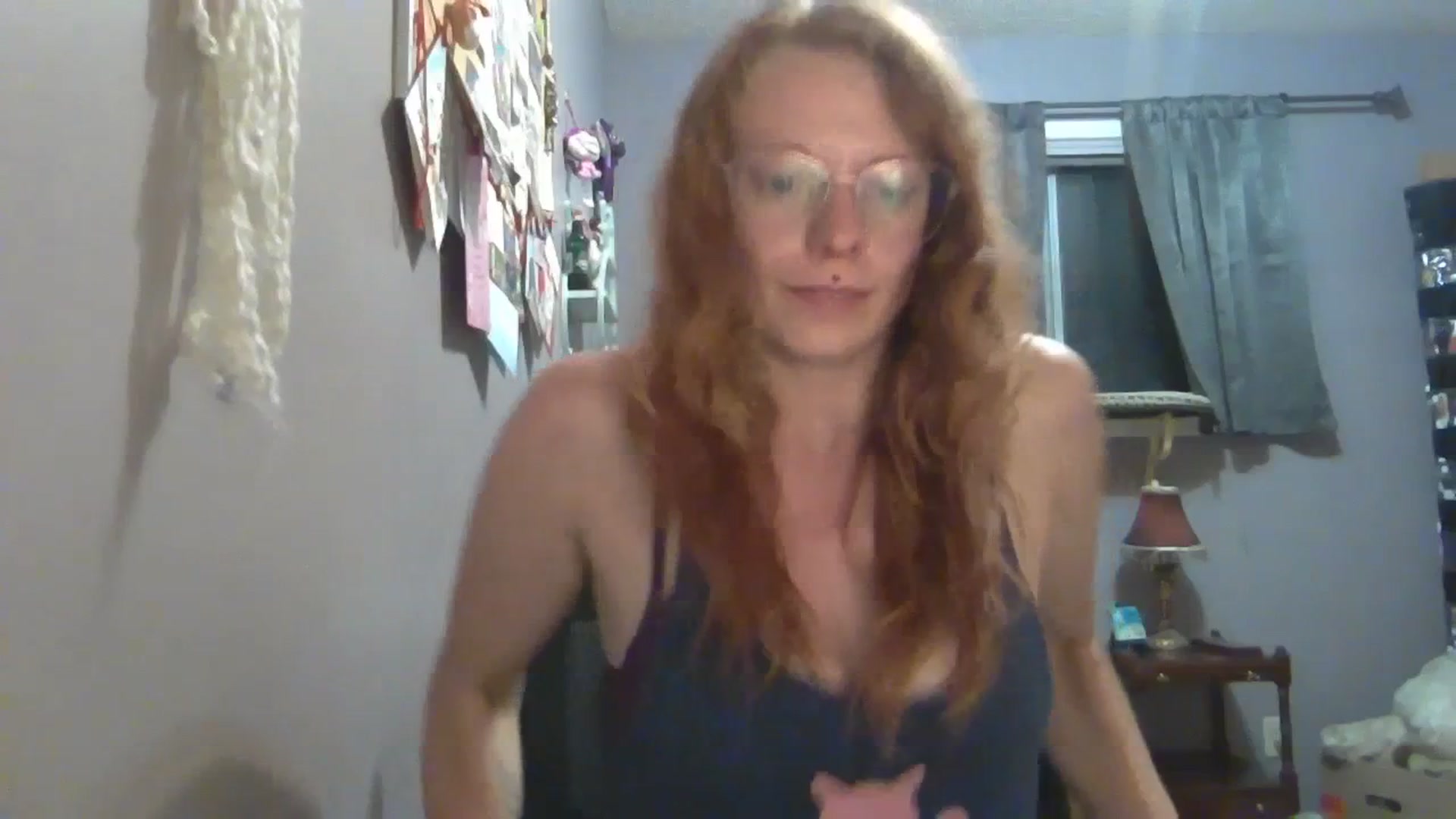 Gallery image thumbnail from RileyRousseau's myfreecams stream on, 07/14/2023, 10:27 image 17 of 20