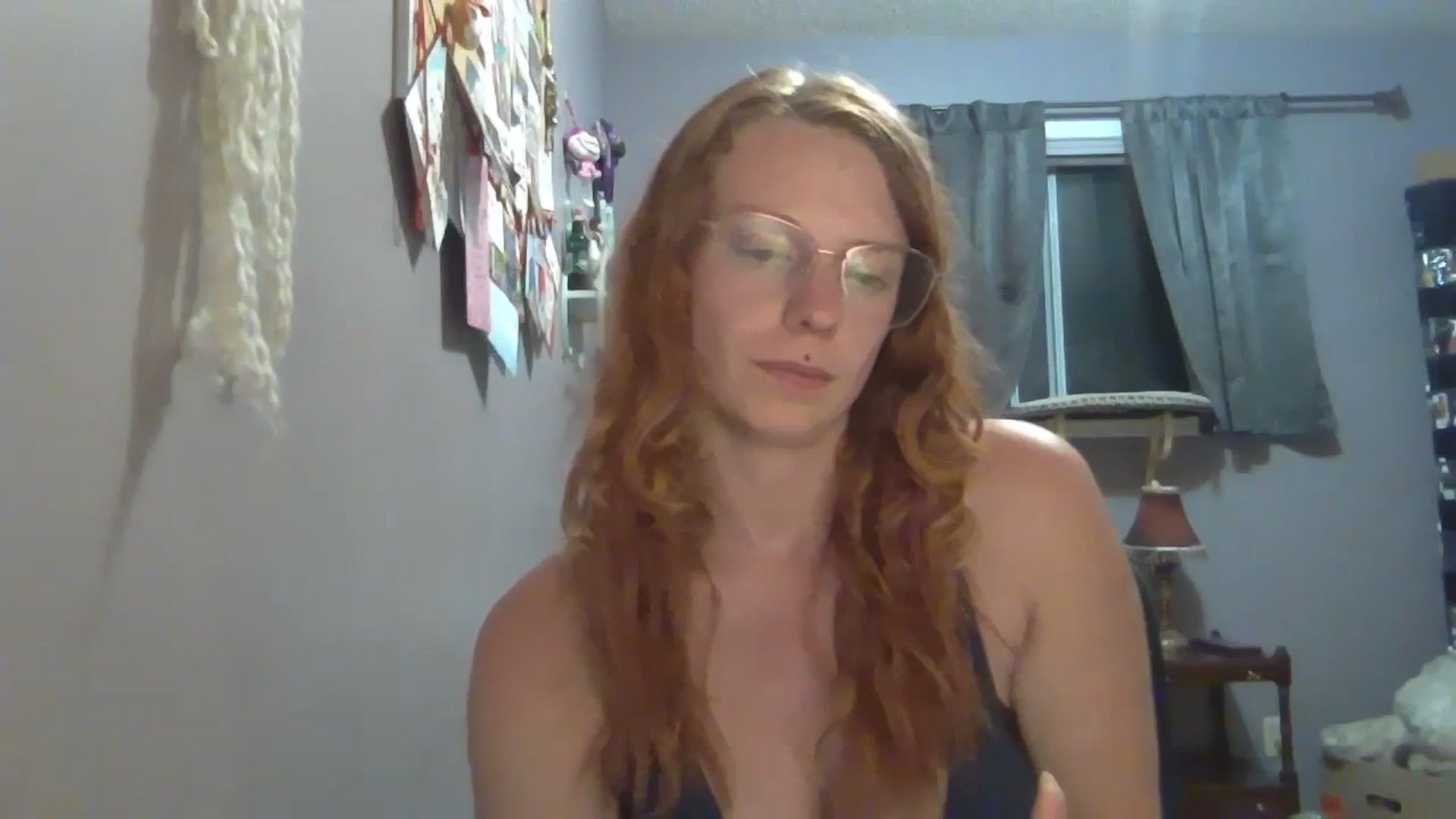 Gallery image thumbnail from RileyRousseau's myfreecams stream on, 07/14/2023, 10:27 image 16 of 20
