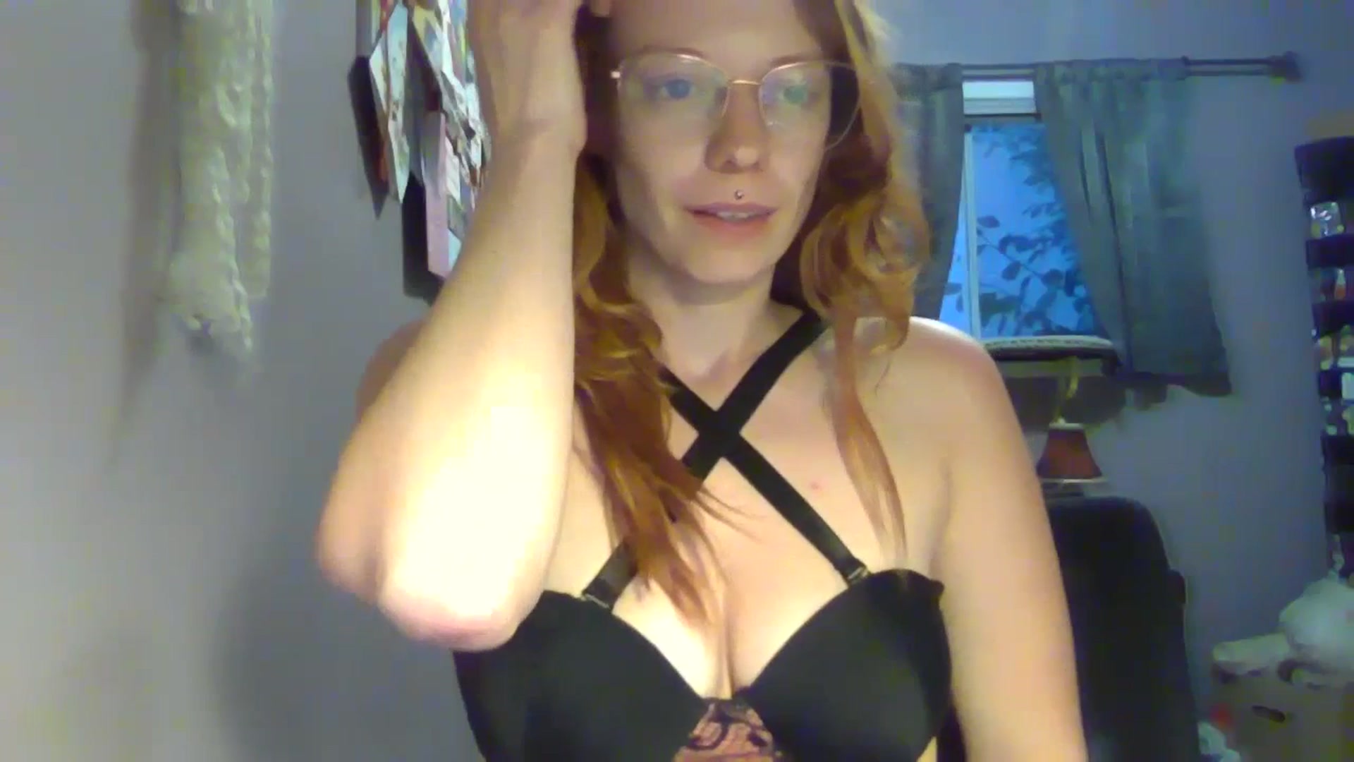 Gallery image thumbnail from RileyRousseau's myfreecams stream on, 07/14/2023, 11:55 image 7 of 20