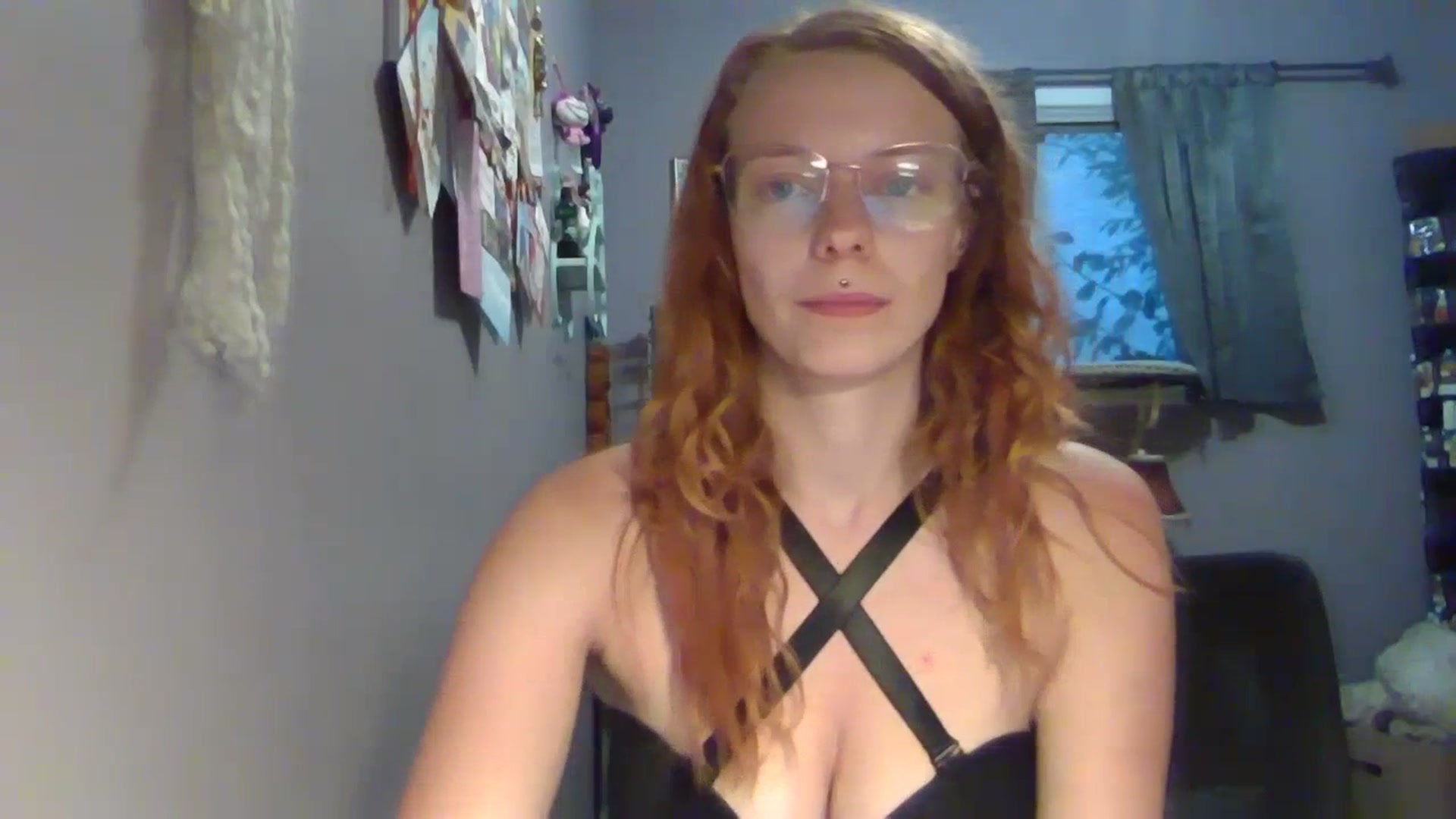 Gallery image thumbnail from RileyRousseau's myfreecams stream on, 07/14/2023, 11:55 image 13 of 20