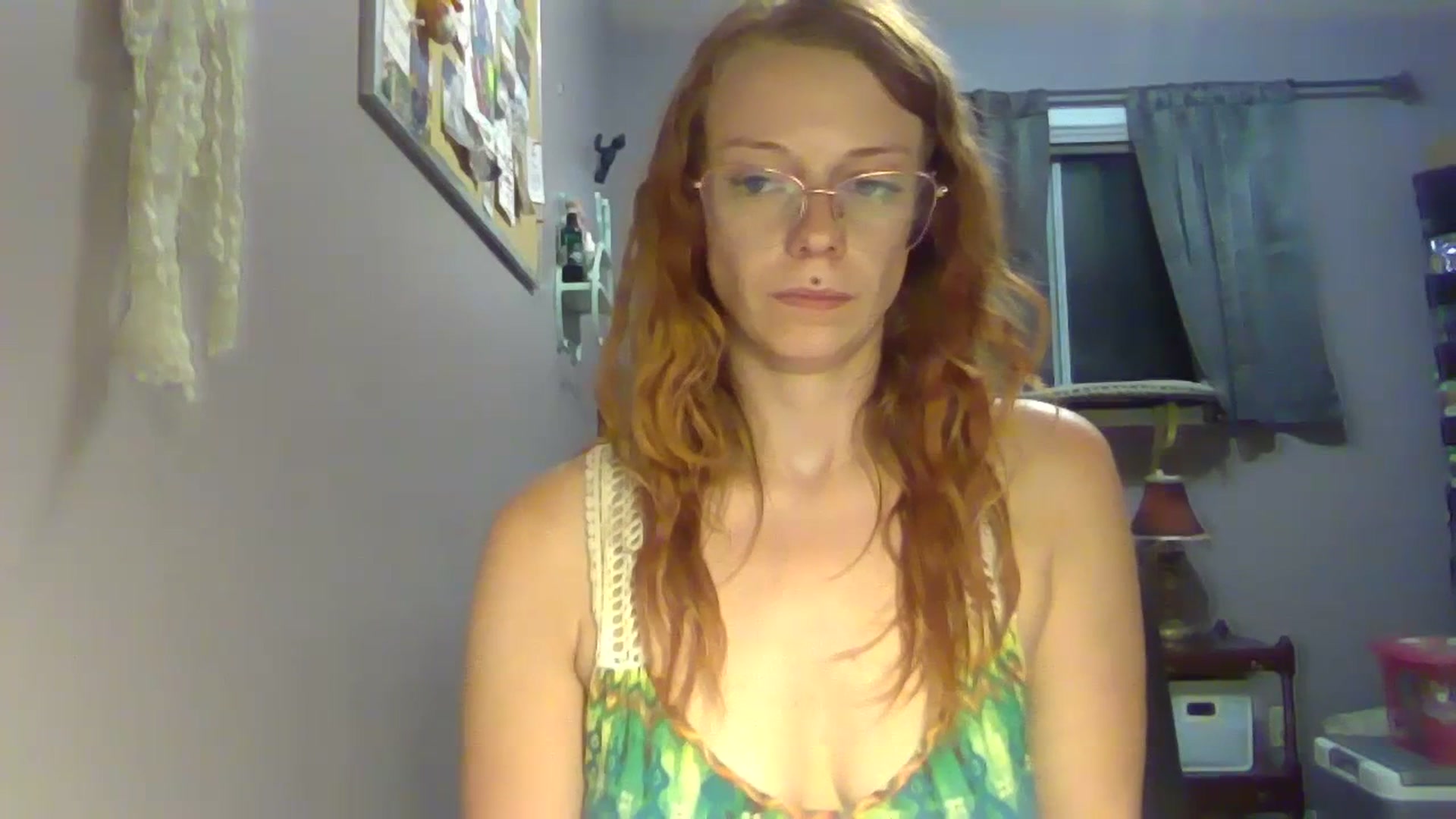 Gallery image thumbnail from RileyRousseau's myfreecams stream on, 07/17/2023, 05:07 image 13 of 20
