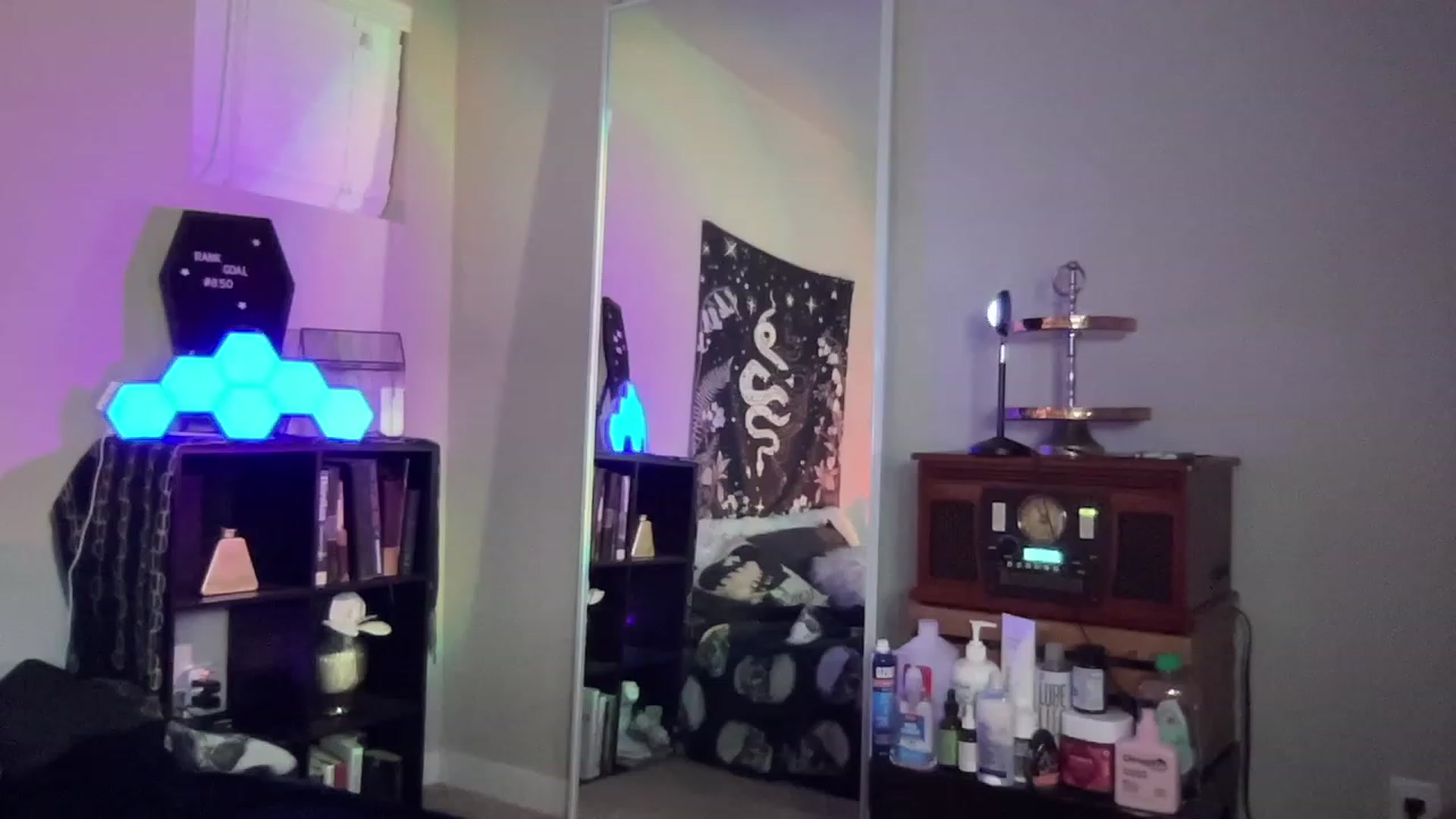 Gallery image thumbnail from RileyWoods's myfreecams stream on, 02/13/2023, 05:48 image 18 of 20