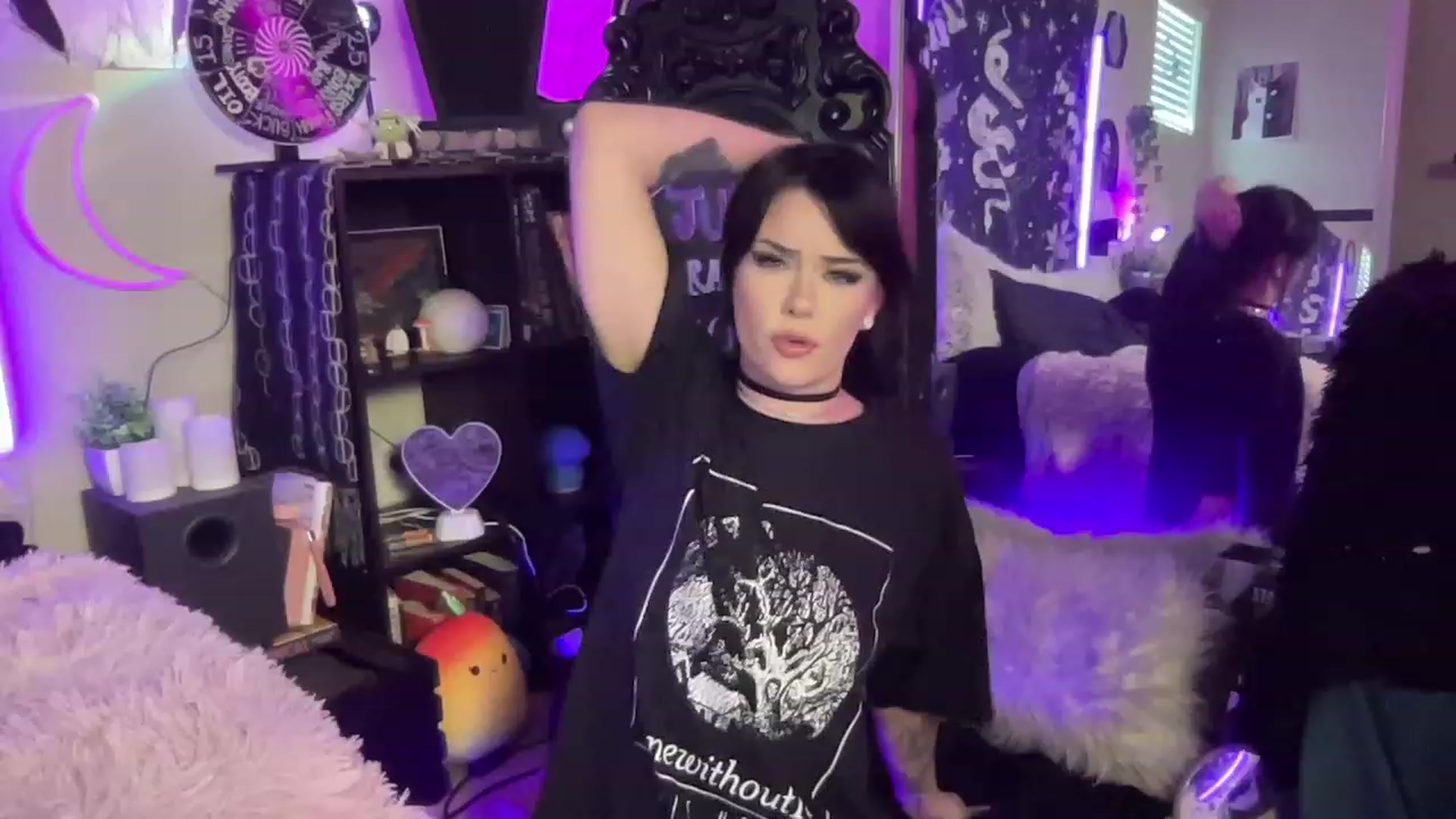 Gallery image thumbnail from RileyWoods's myfreecams stream on, 06/09/2023, 24:41 image 10 of 20