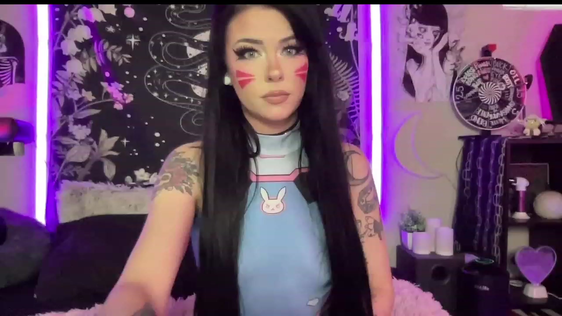 Gallery image thumbnail from RileyWoods's myfreecams stream on, 06/10/2023, 24:04 image 8 of 20