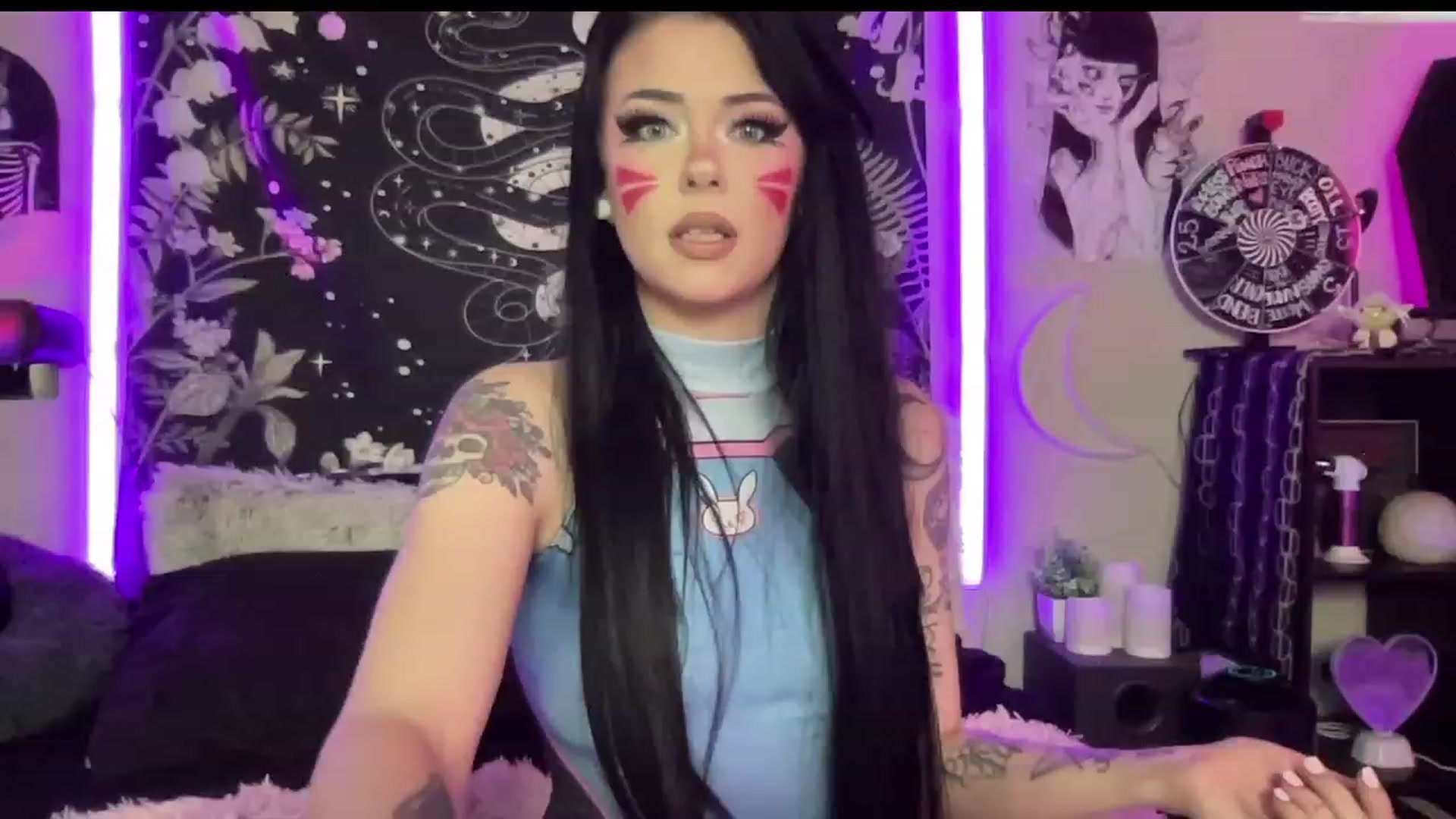 Gallery image thumbnail from RileyWoods's myfreecams stream on, 06/10/2023, 24:04 image 10 of 20