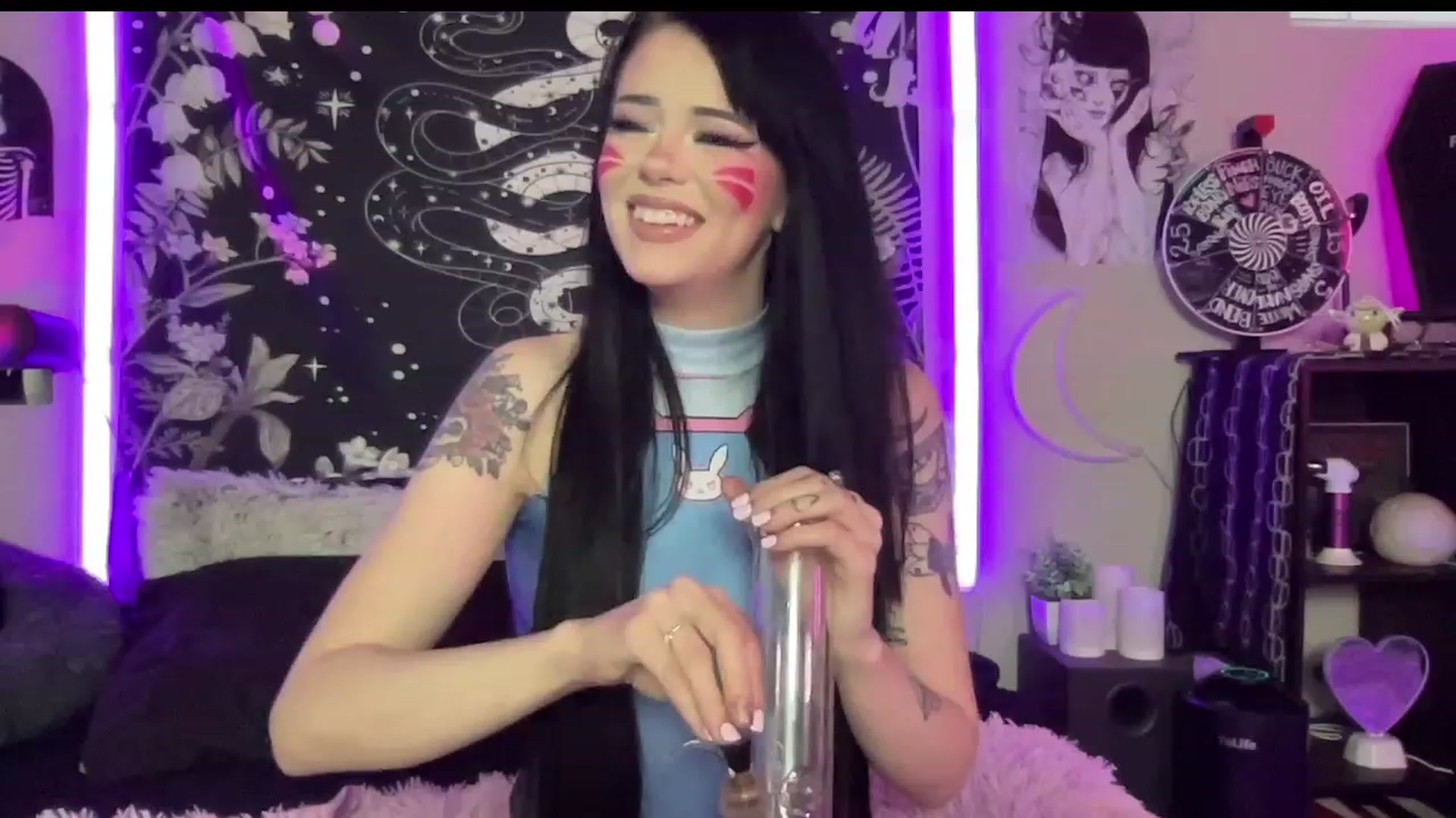 Gallery image thumbnail from RileyWoods's myfreecams stream on, 06/10/2023, 24:04 image 14 of 20