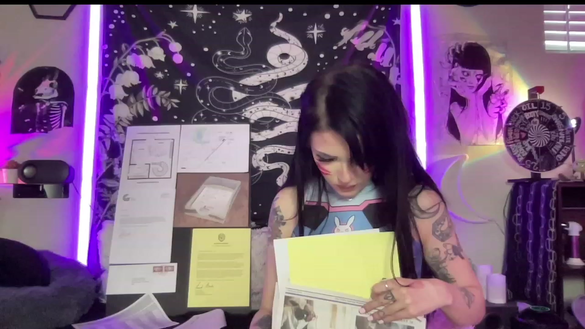Gallery image thumbnail from RileyWoods's myfreecams stream on, 06/10/2023, 01:50 image 17 of 20