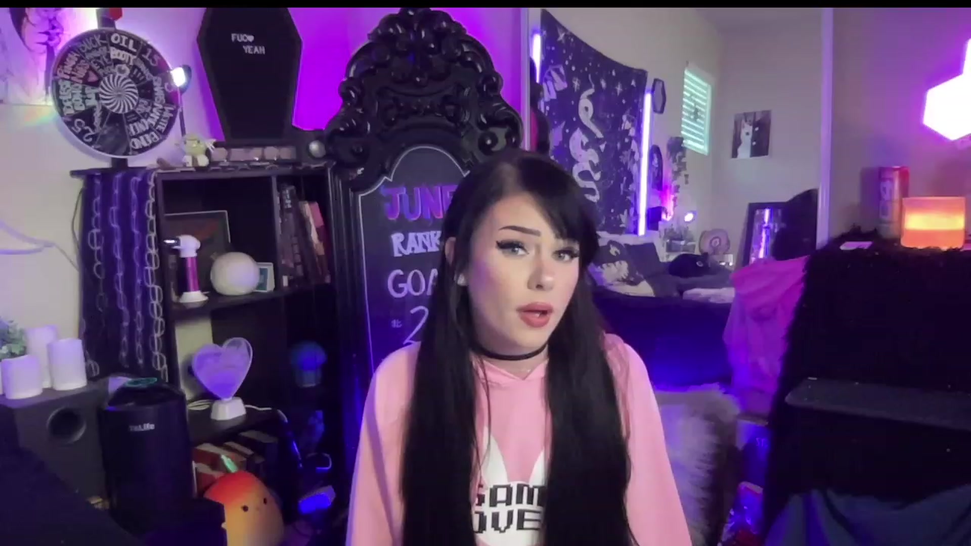 Gallery image thumbnail from RileyWoods's myfreecams stream on, 06/11/2023, 03:28 image 12 of 20