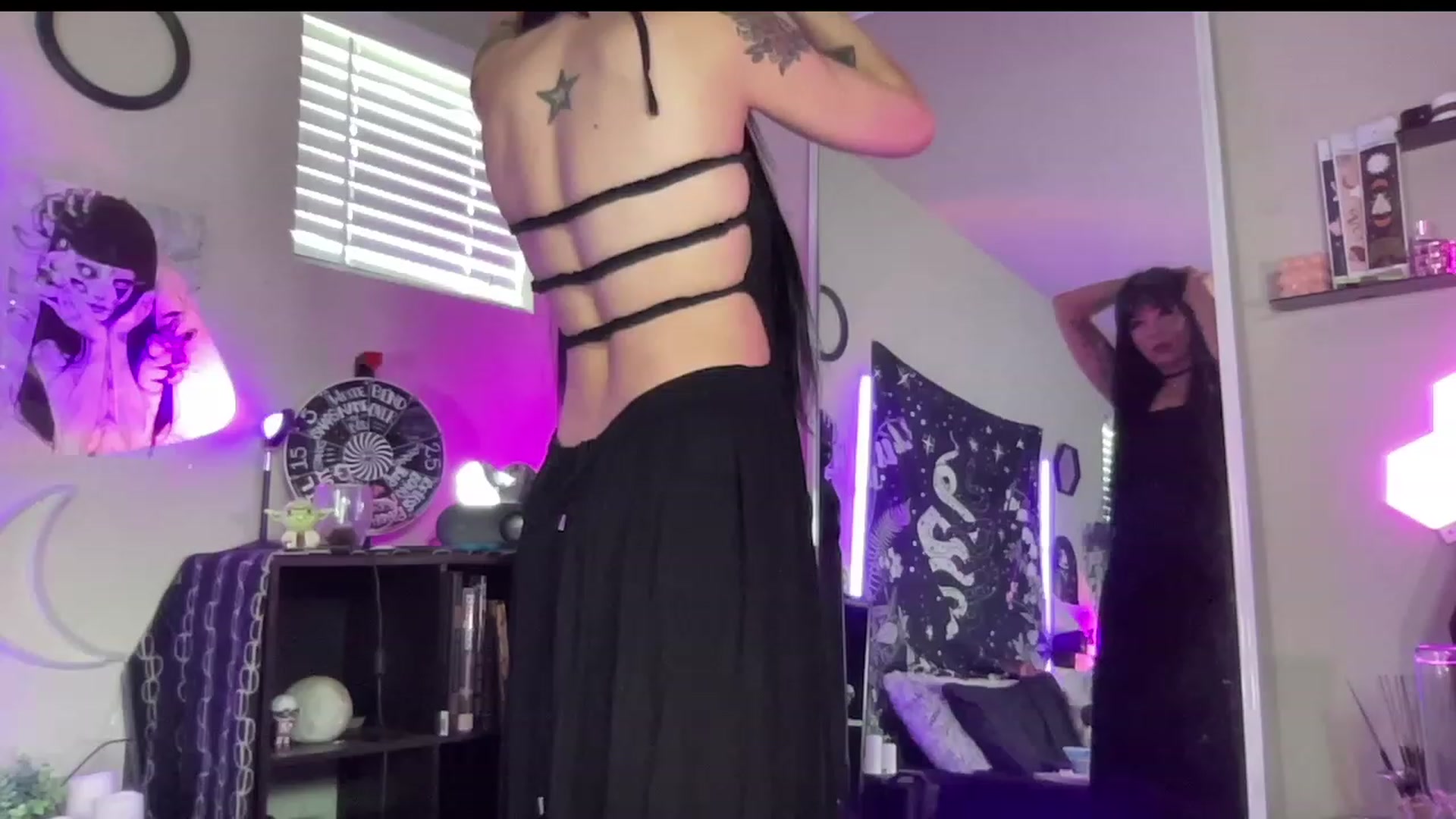 Gallery image thumbnail from RileyWoods's myfreecams stream on, 06/24/2023, 23:40 image 14 of 20