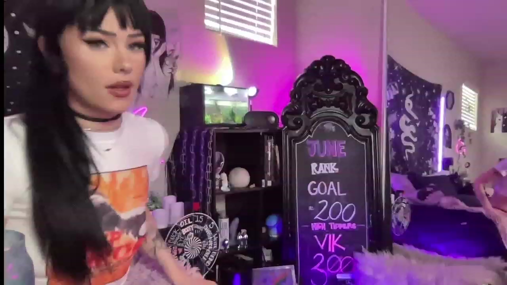 Gallery image thumbnail from RileyWoods's myfreecams stream on, 06/30/2023, 01:25 image 3 of 20