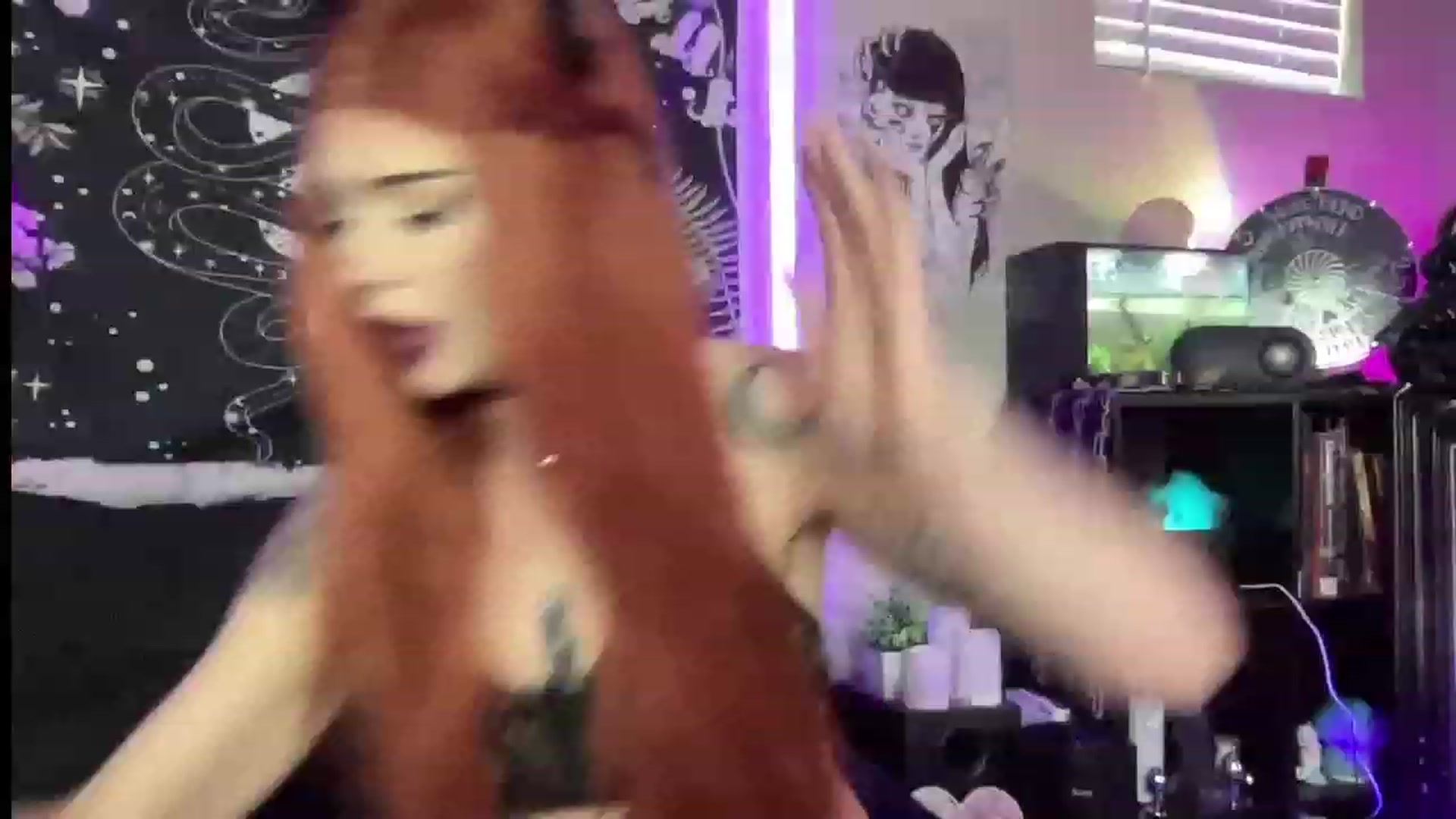 Gallery image thumbnail from RileyWoods's myfreecams stream on, 07/01/2023, 04:12 image 10 of 20