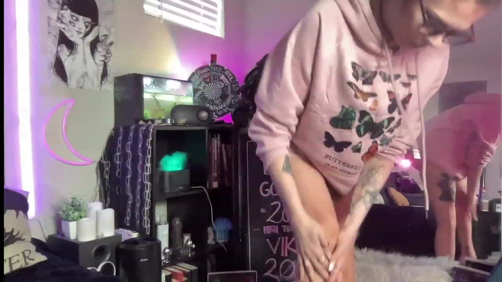 Gallery image thumbnail from RileyWoods's myfreecams stream on, 07/02/2023, 23:58 image 10 of 20