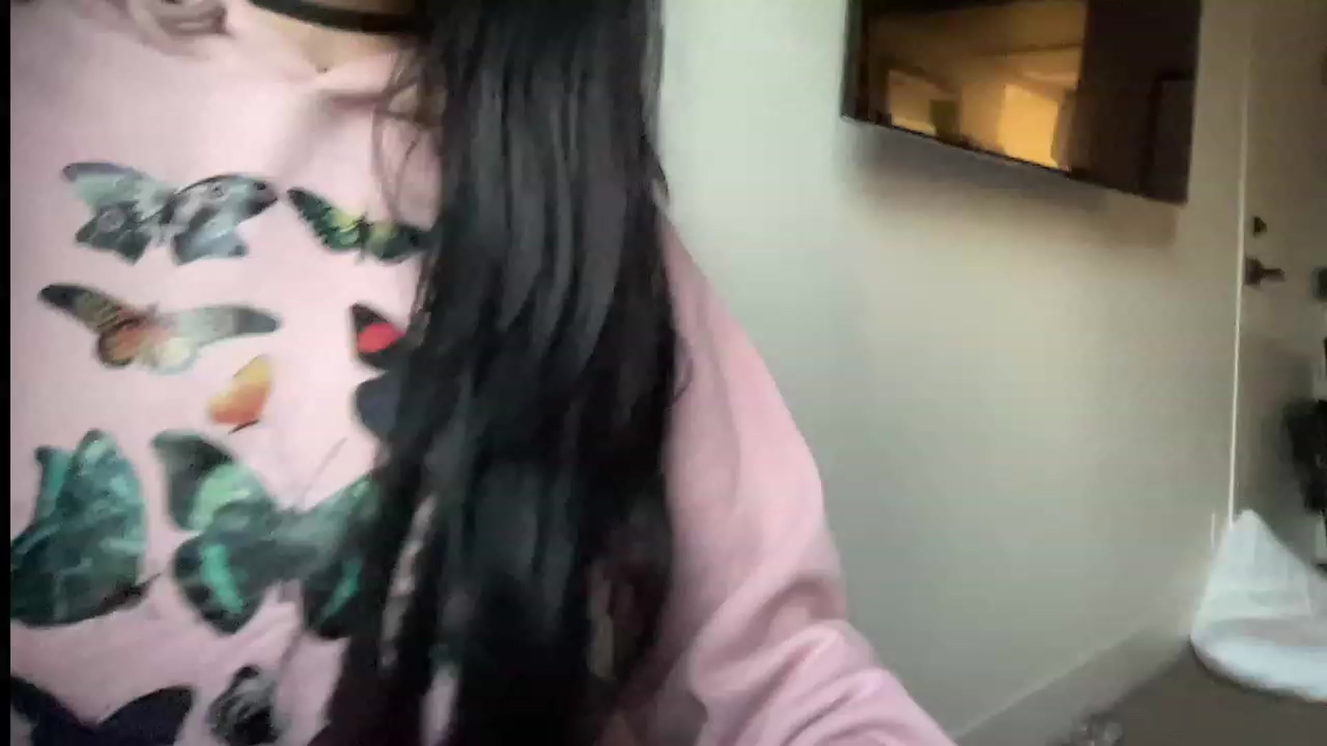 Gallery image thumbnail from RileyWoods's myfreecams stream on, 07/09/2023, 04:09 image 19 of 20