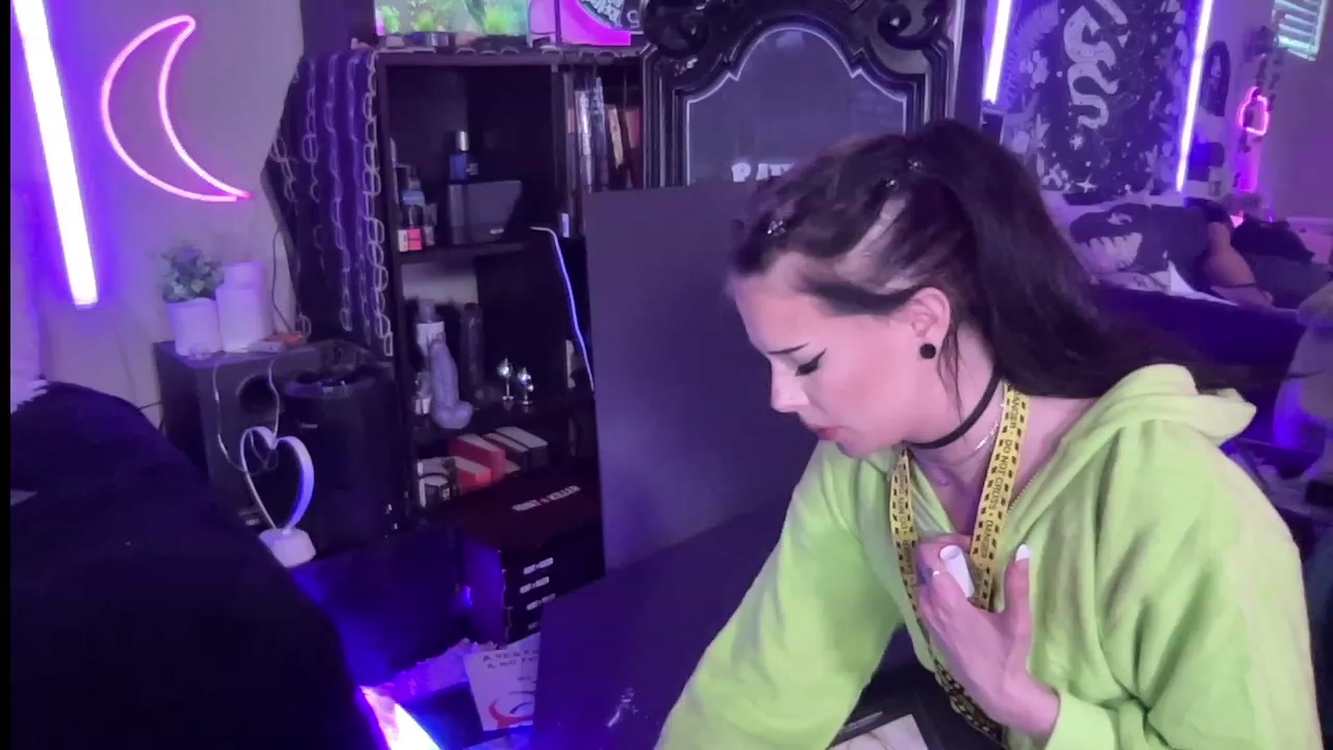 Gallery image thumbnail from RileyWoods's myfreecams stream on, 07/11/2023, 03:26 image 5 of 20