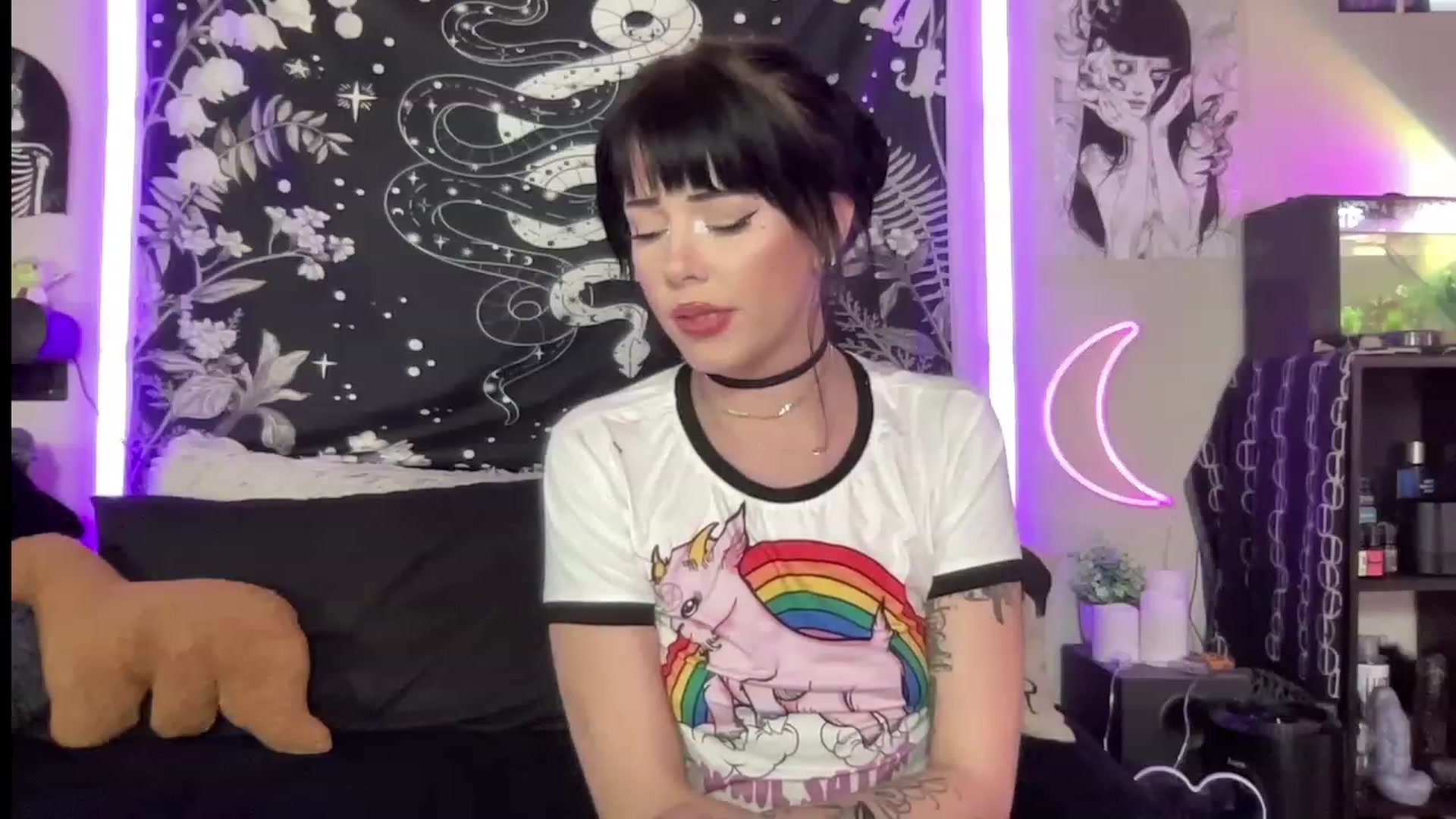 Gallery image thumbnail from RileyWoods's myfreecams stream on, 07/12/2023, 01:43 image 17 of 20