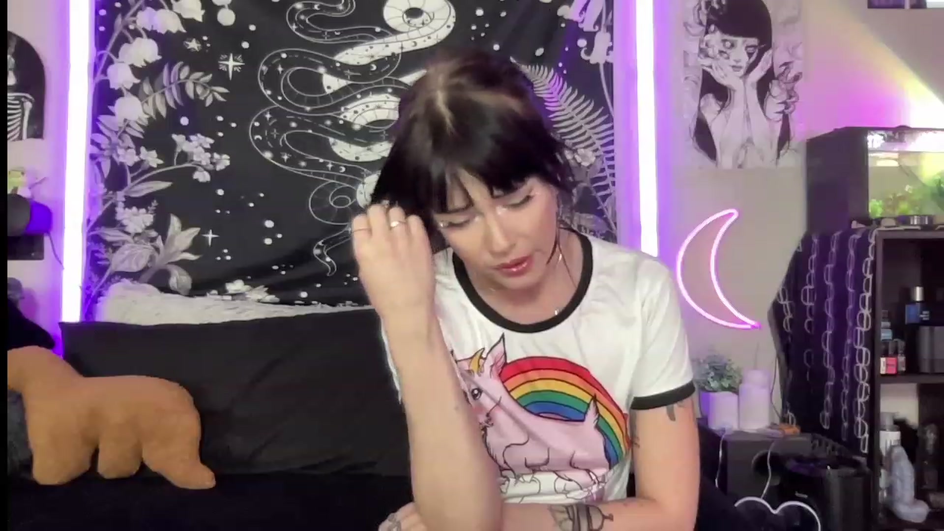 Gallery image thumbnail from RileyWoods's myfreecams stream on, 07/12/2023, 01:43 image 19 of 20