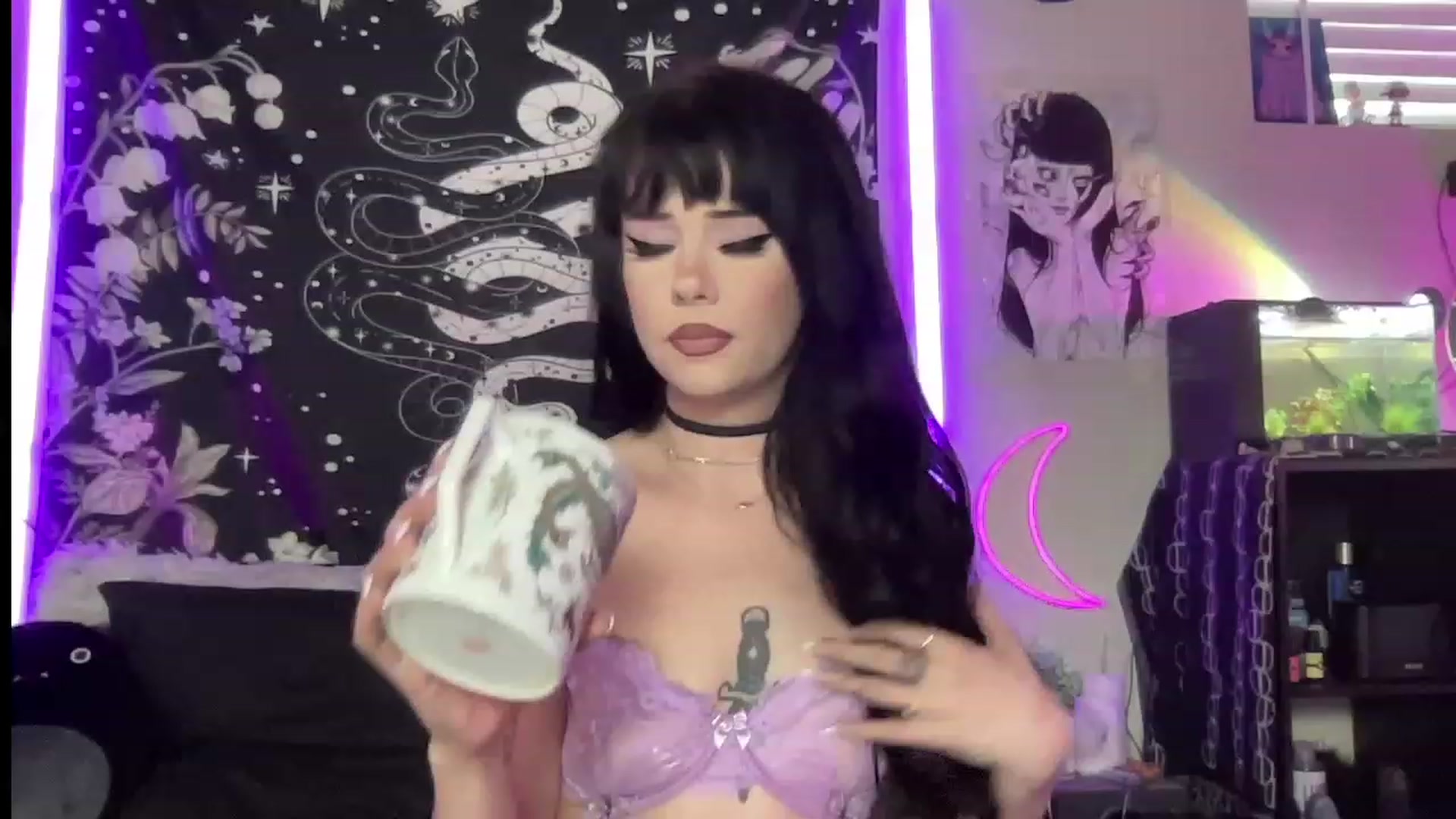 Gallery image thumbnail from RileyWoods's myfreecams stream on, 07/15/2023, 01:24 image 11 of 20