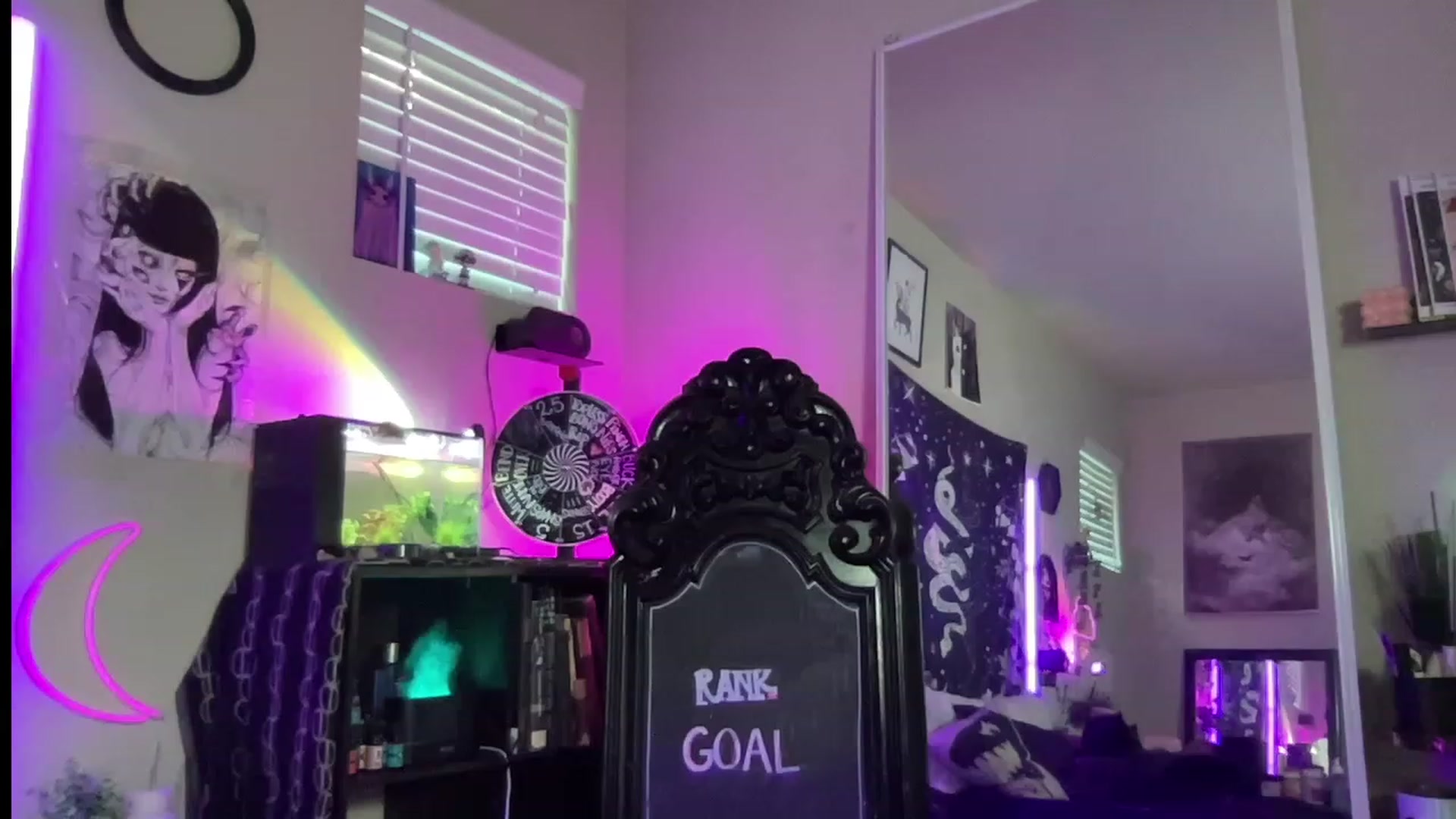 Gallery image thumbnail from RileyWoods's myfreecams stream on, 07/16/2023, 04:10 image 11 of 20