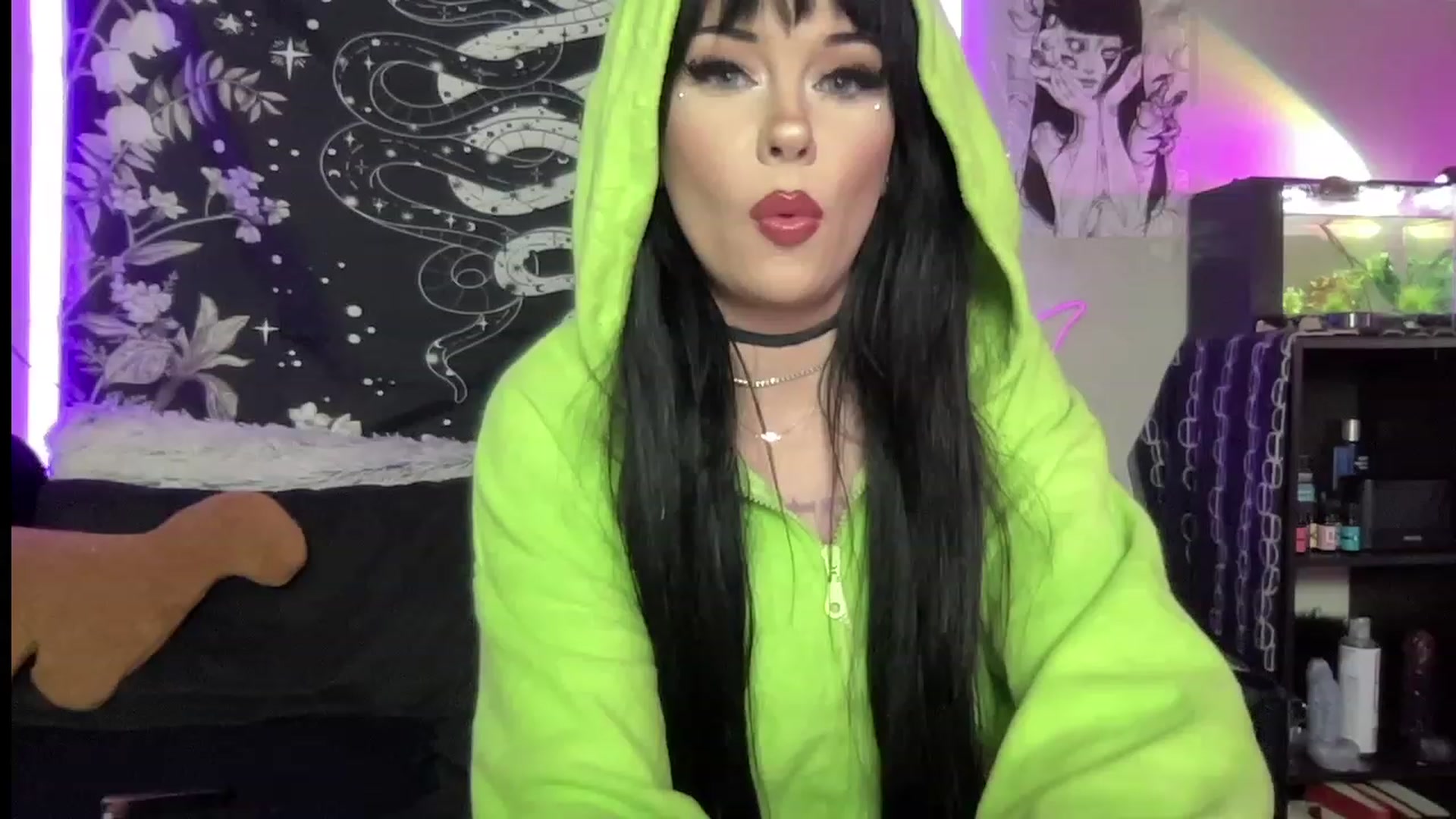 Gallery image thumbnail from RileyWoods's myfreecams stream on, 07/17/2023, 03:44 image 5 of 20