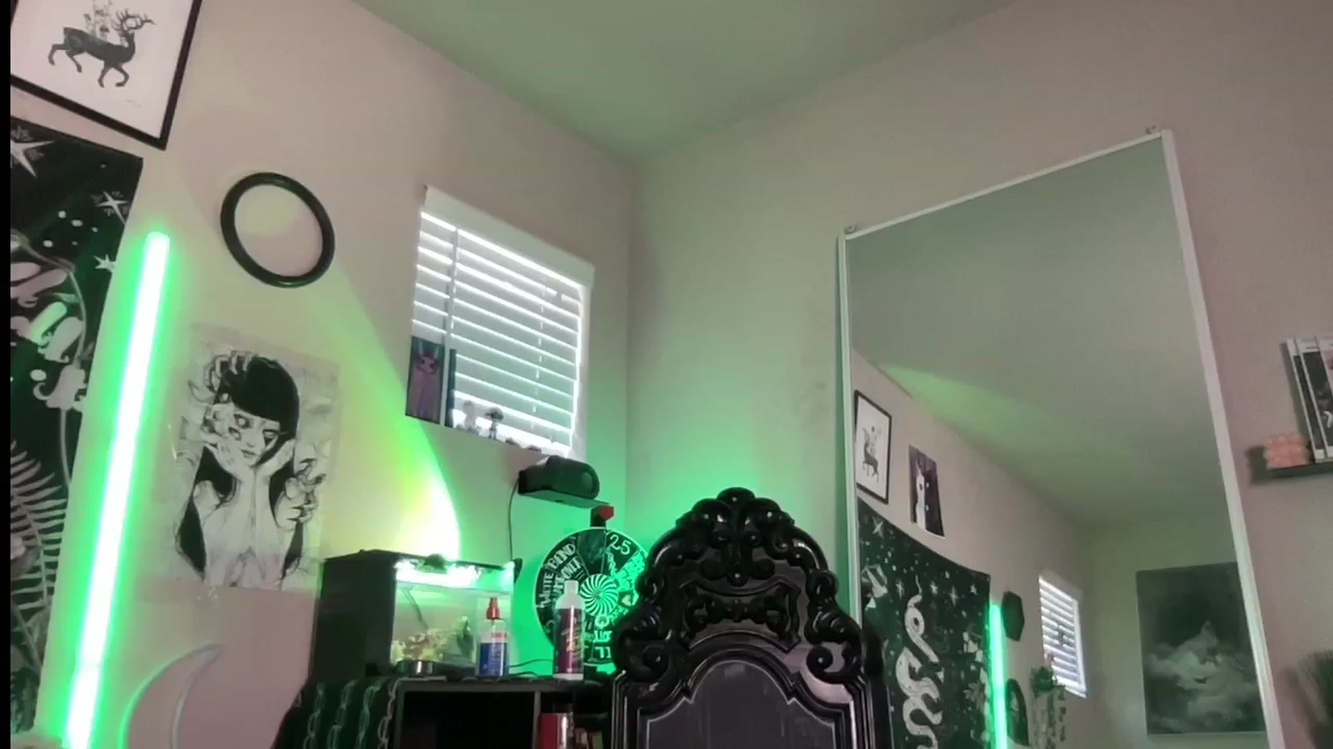 Gallery image thumbnail from RileyWoods's myfreecams stream on, 07/18/2023, 24:02 image 2 of 20