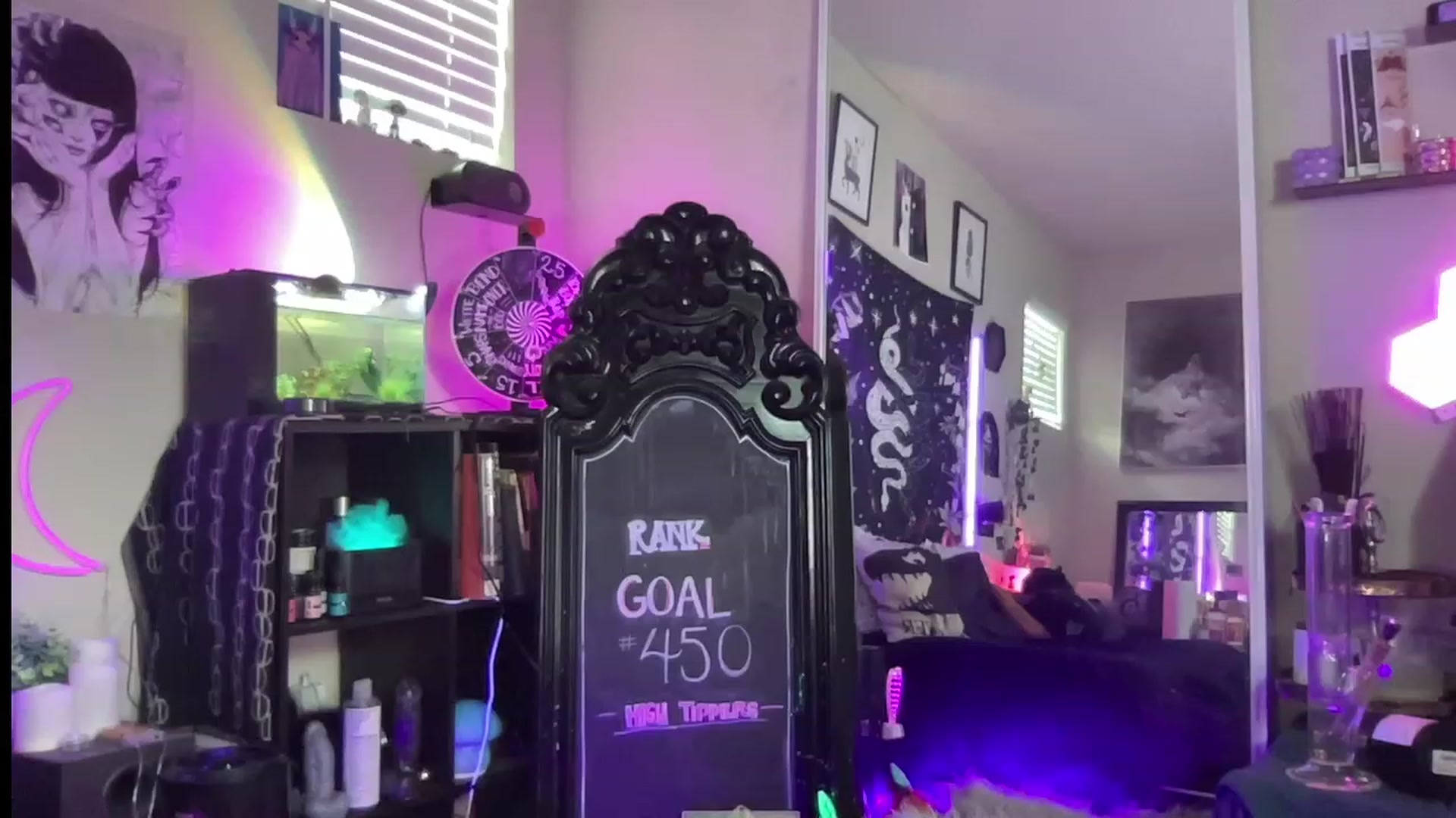 Gallery image thumbnail from RileyWoods's myfreecams stream on, 07/18/2023, 23:01 image 16 of 20