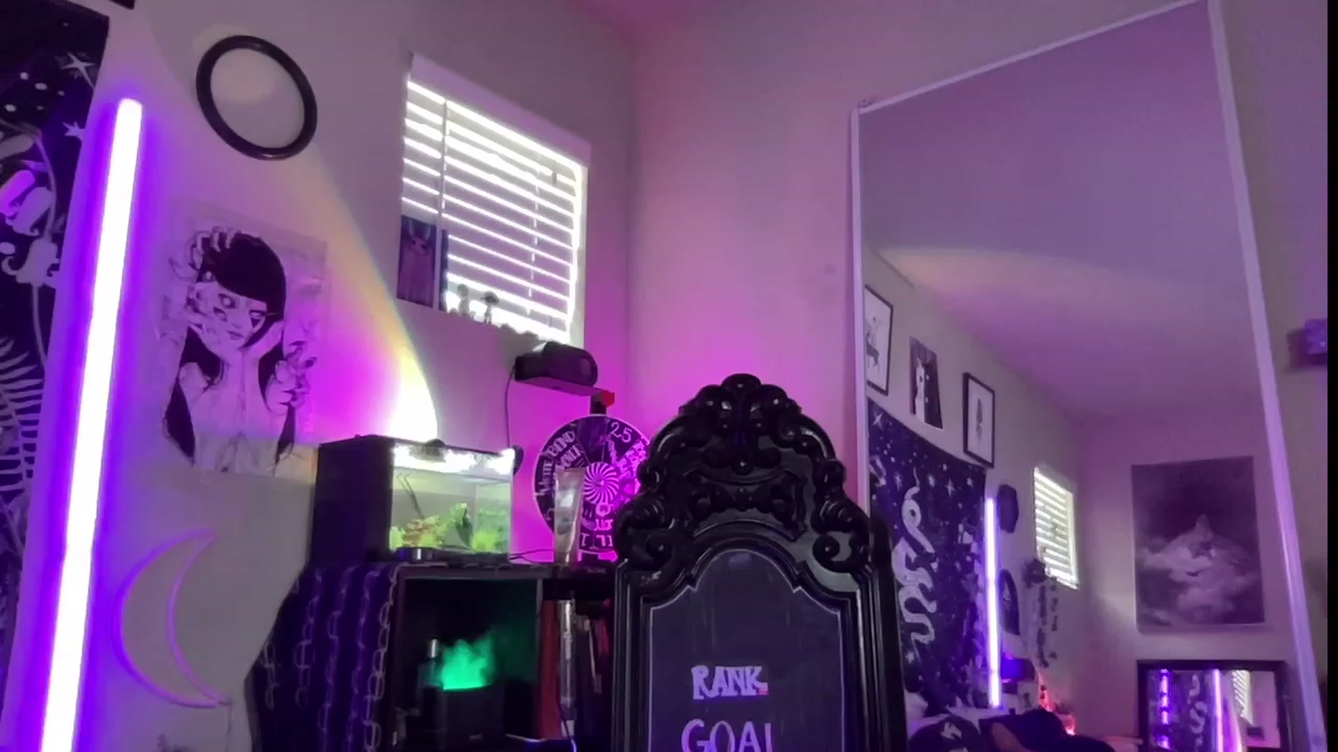 Gallery image thumbnail from RileyWoods's myfreecams stream on, 07/20/2023, 01:46 image 11 of 20
