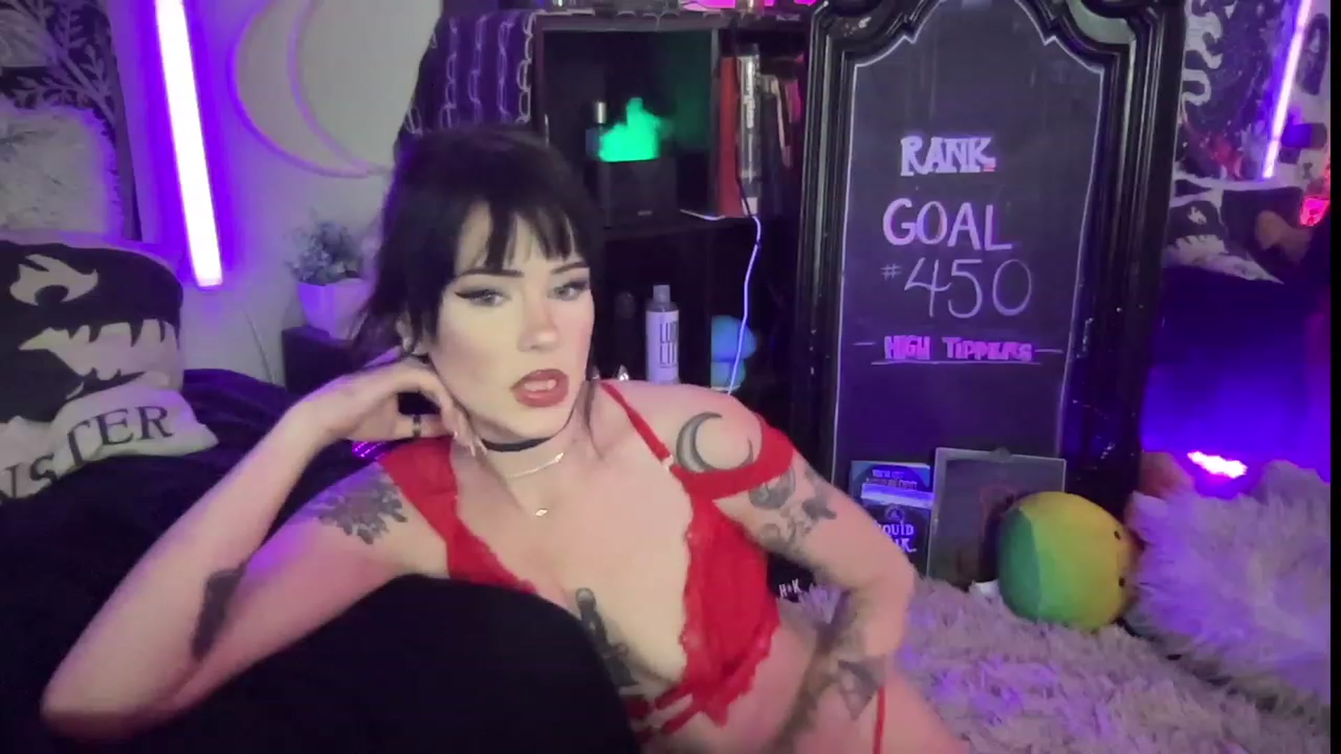 Gallery image thumbnail from RileyWoods's myfreecams stream on, 07/20/2023, 01:46 image 19 of 20