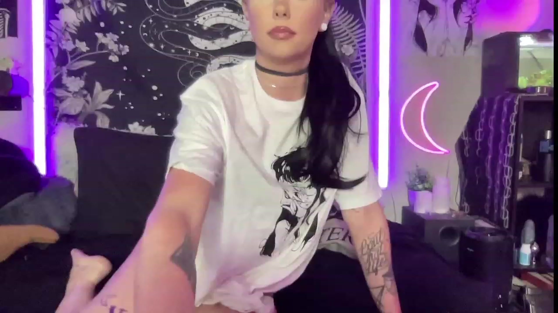 Gallery image thumbnail from RileyWoods's myfreecams stream on, 07/24/2023, 24:43 image 16 of 20