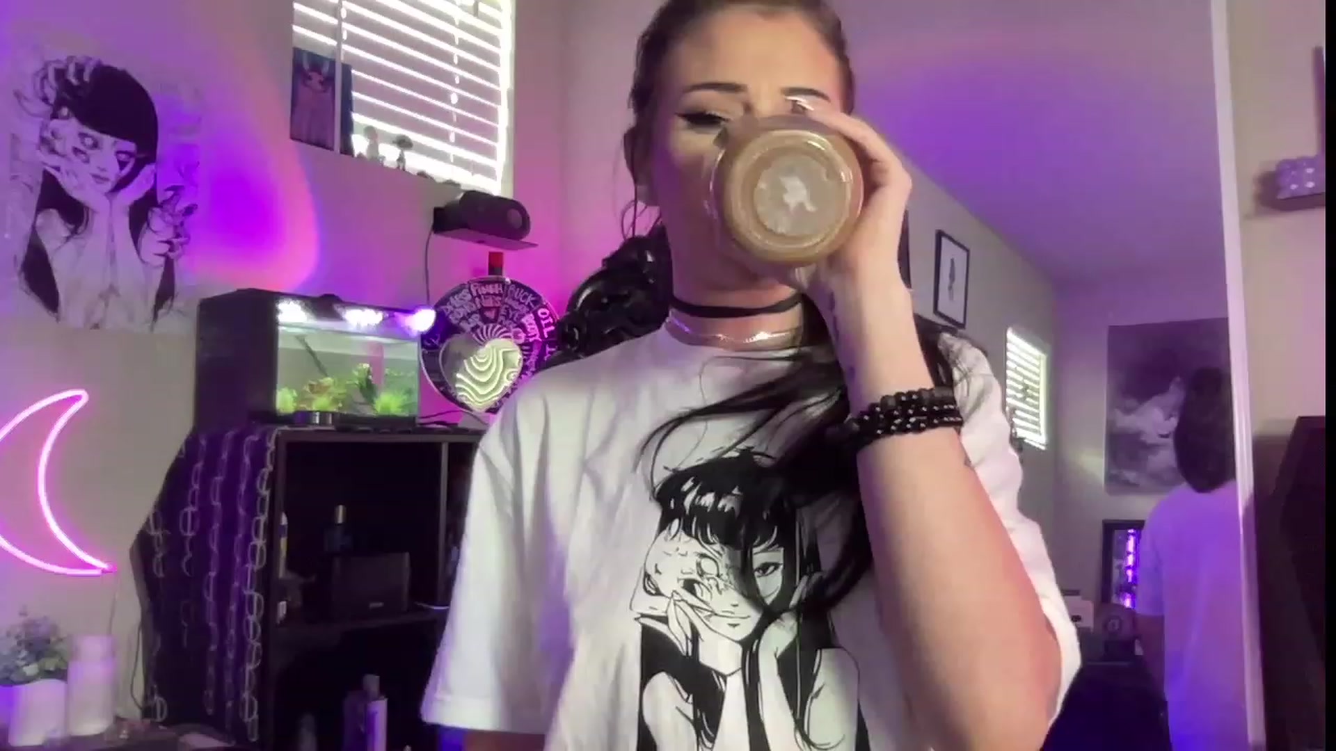 Gallery image thumbnail from RileyWoods's myfreecams stream on, 07/24/2023, 24:43 image 3 of 20