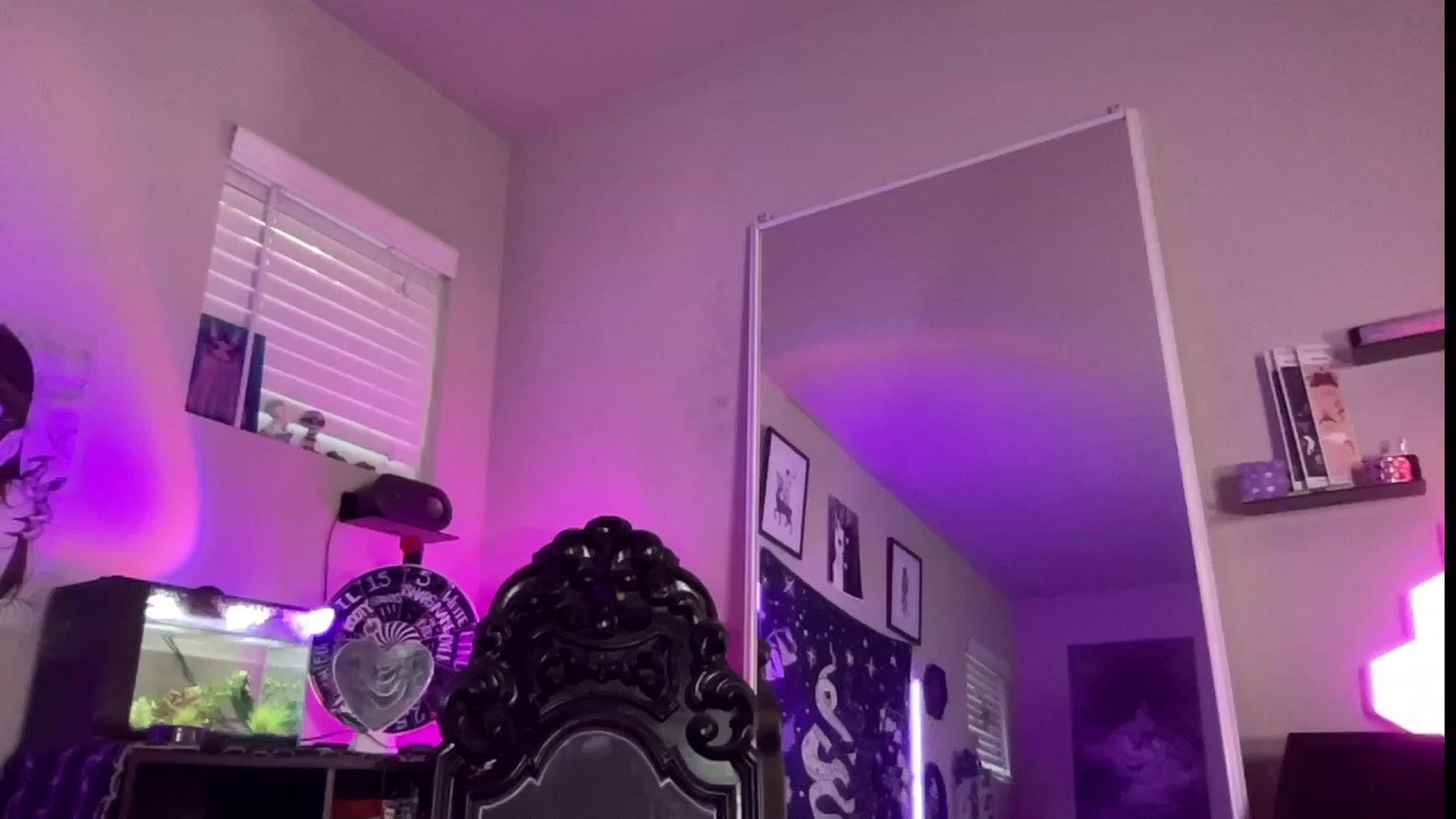 Gallery image thumbnail from RileyWoods's myfreecams stream on, 07/25/2023, 03:29 image 20 of 20